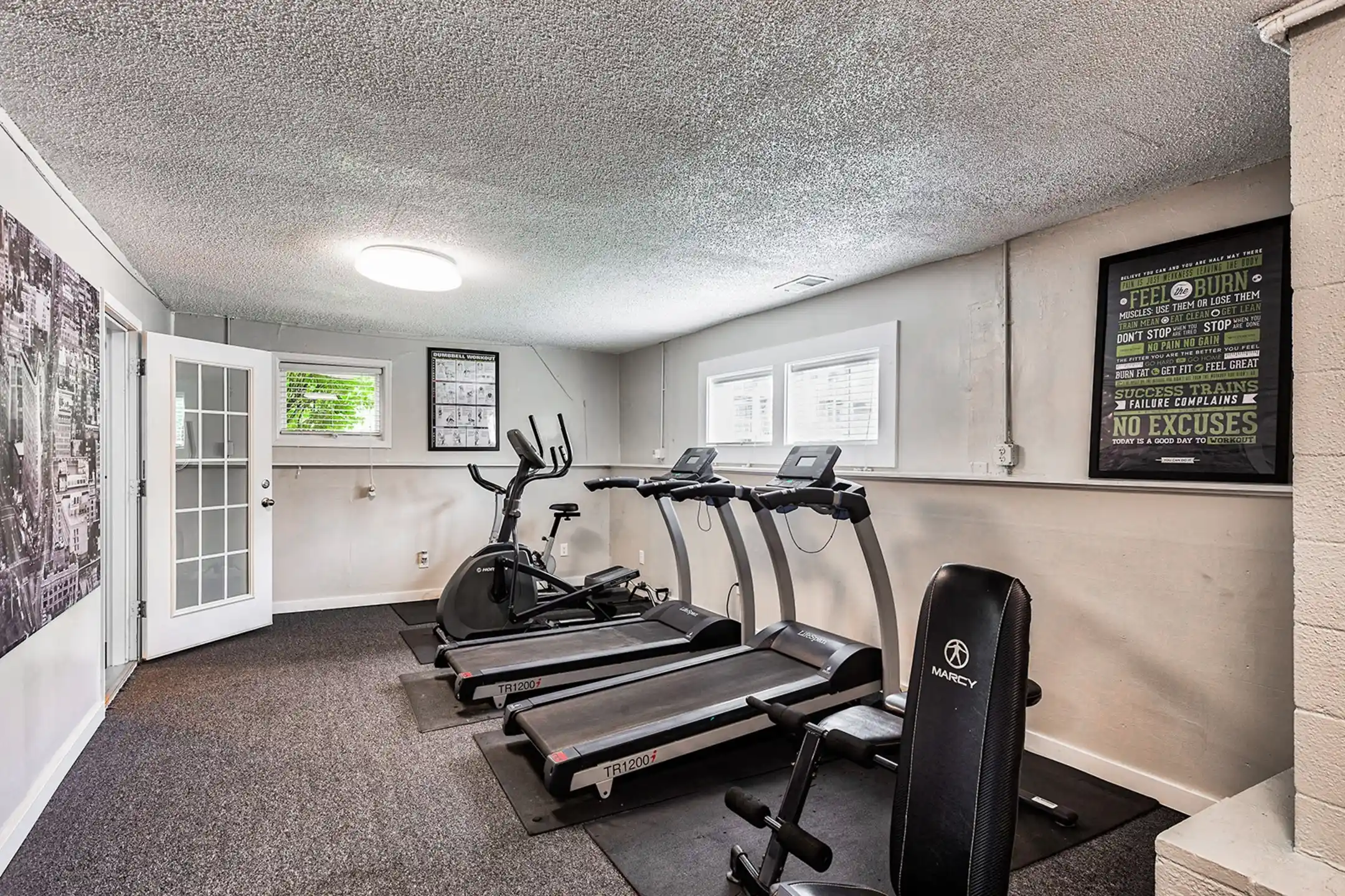 Concord Square Apartments 7842 Everett Ave Kansas City, KS