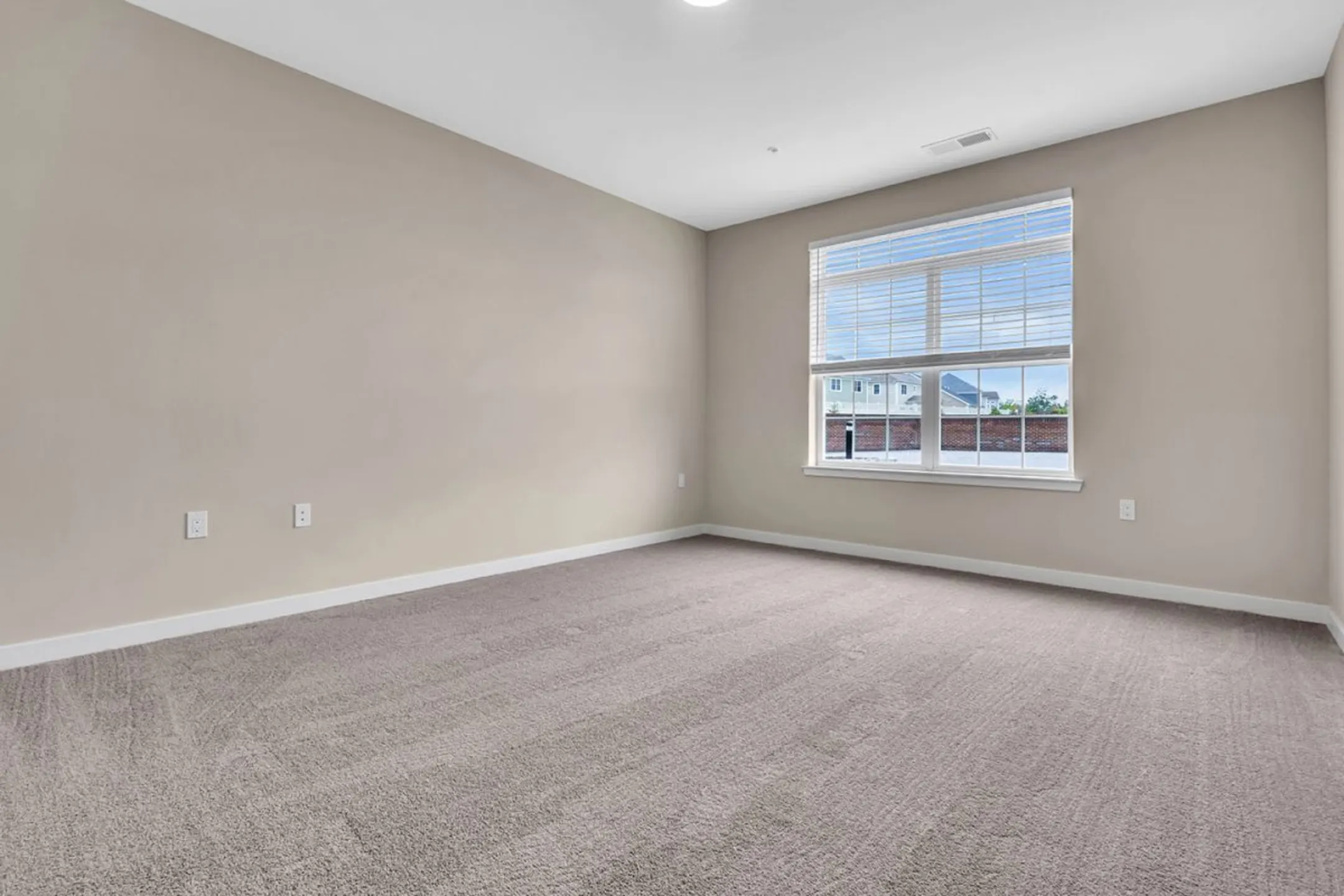 Meadows at Montgomery Apartments Belle Mead, NJ 08502