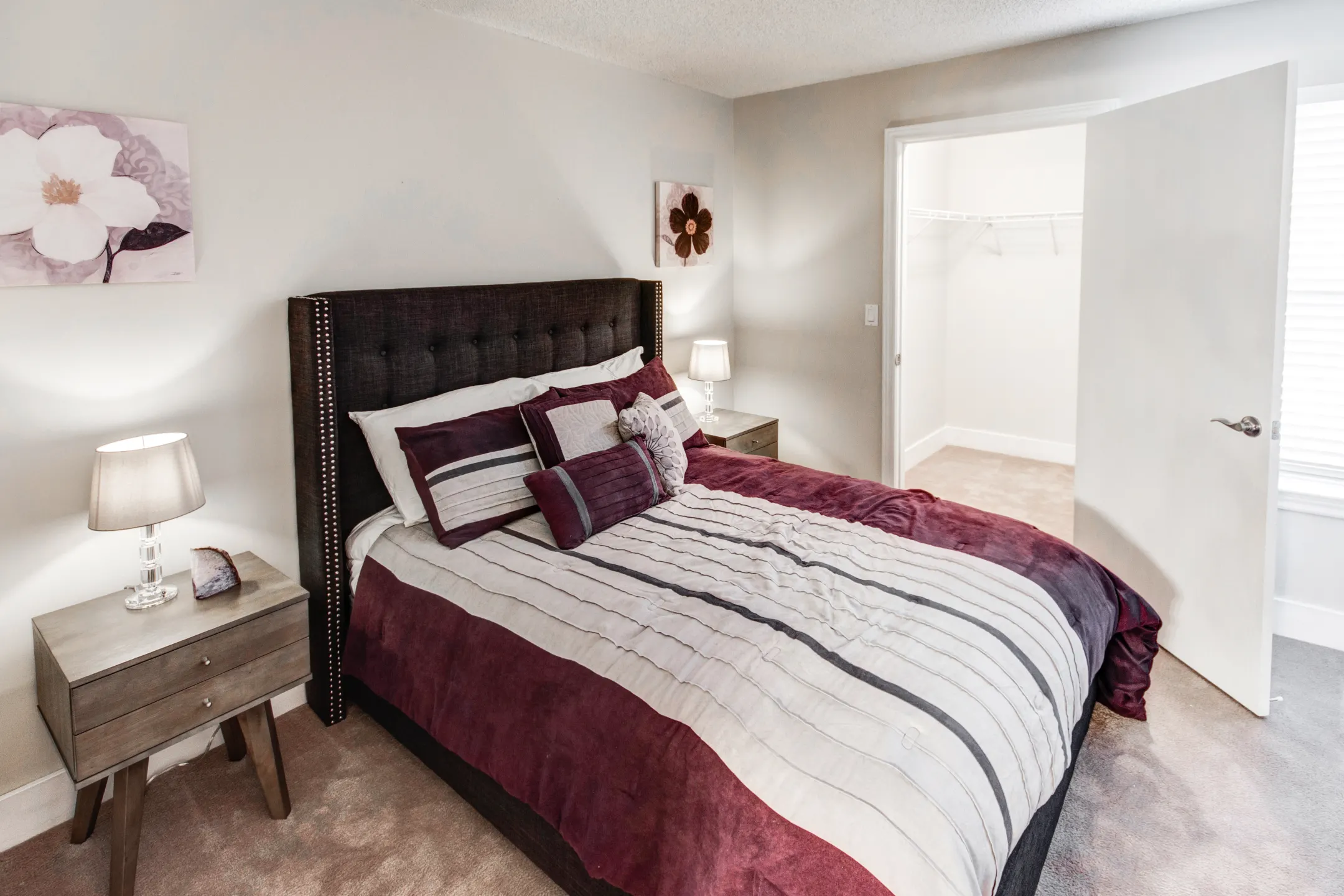 Bedroom - Crossing At Auburn Hills - Pontiac, MI