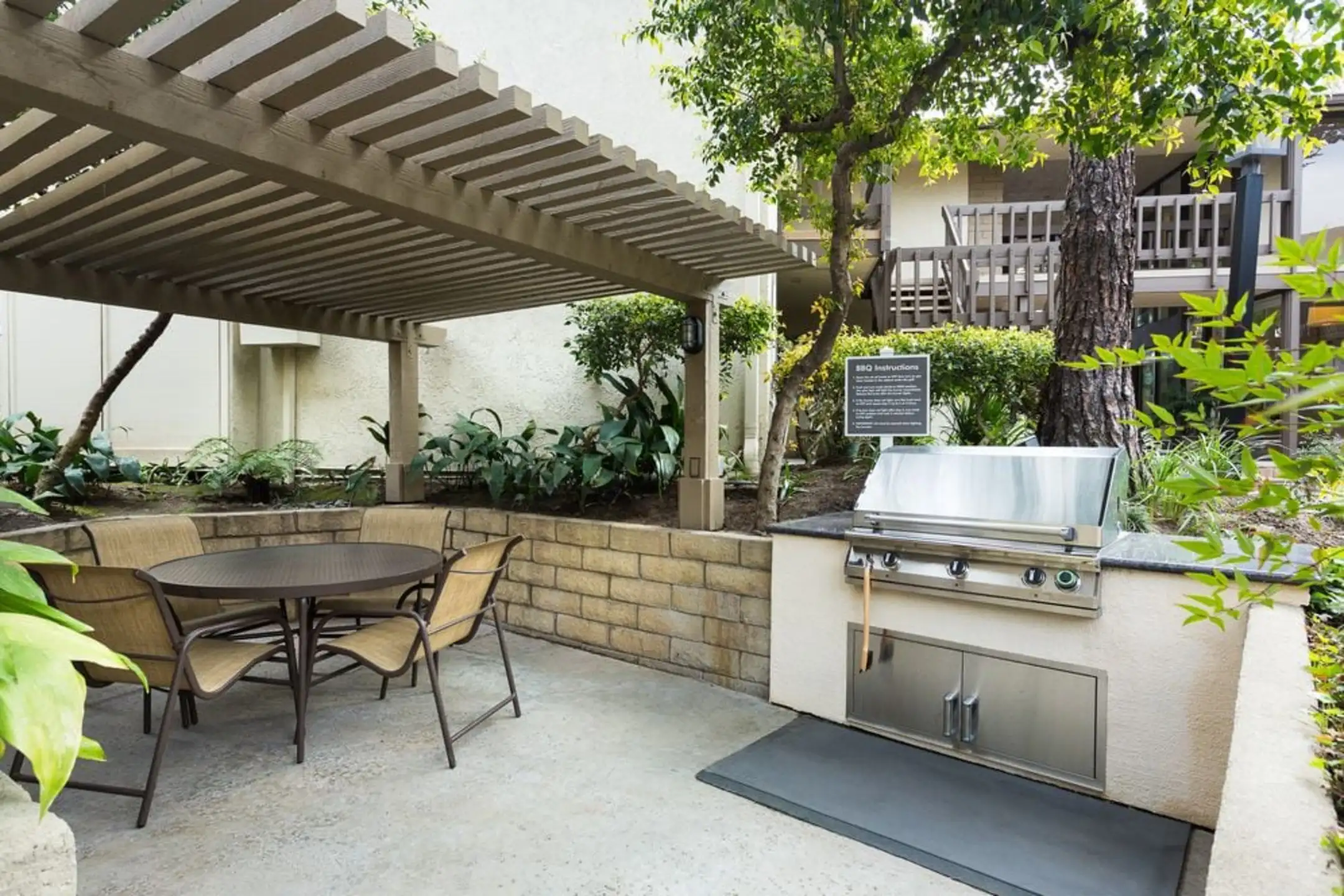 eaves Cerritos 11421 186th St Artesia, CA Apartments for Rent Rent.