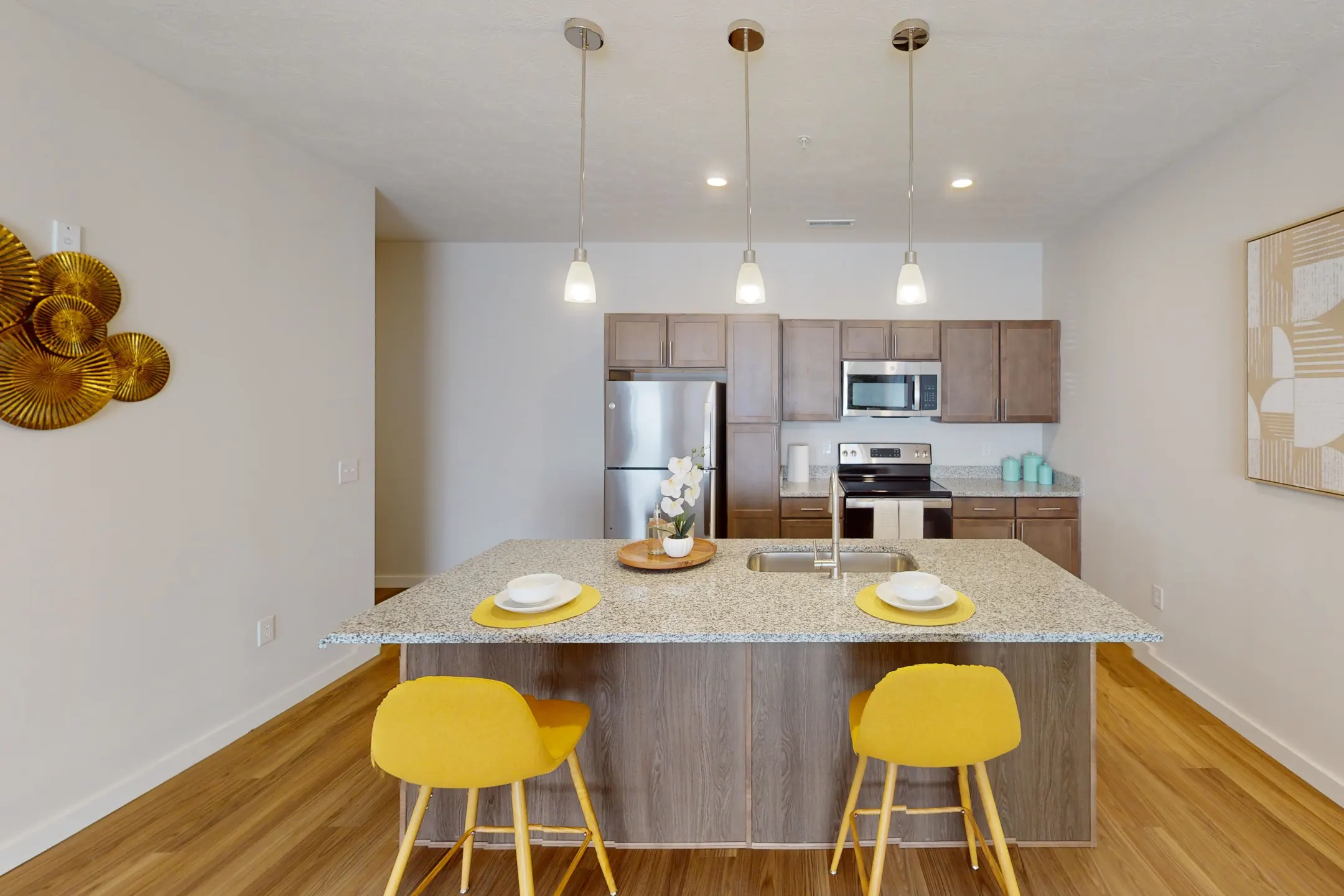 Kitchen - The Landing Apartments - Indianapolis, IN