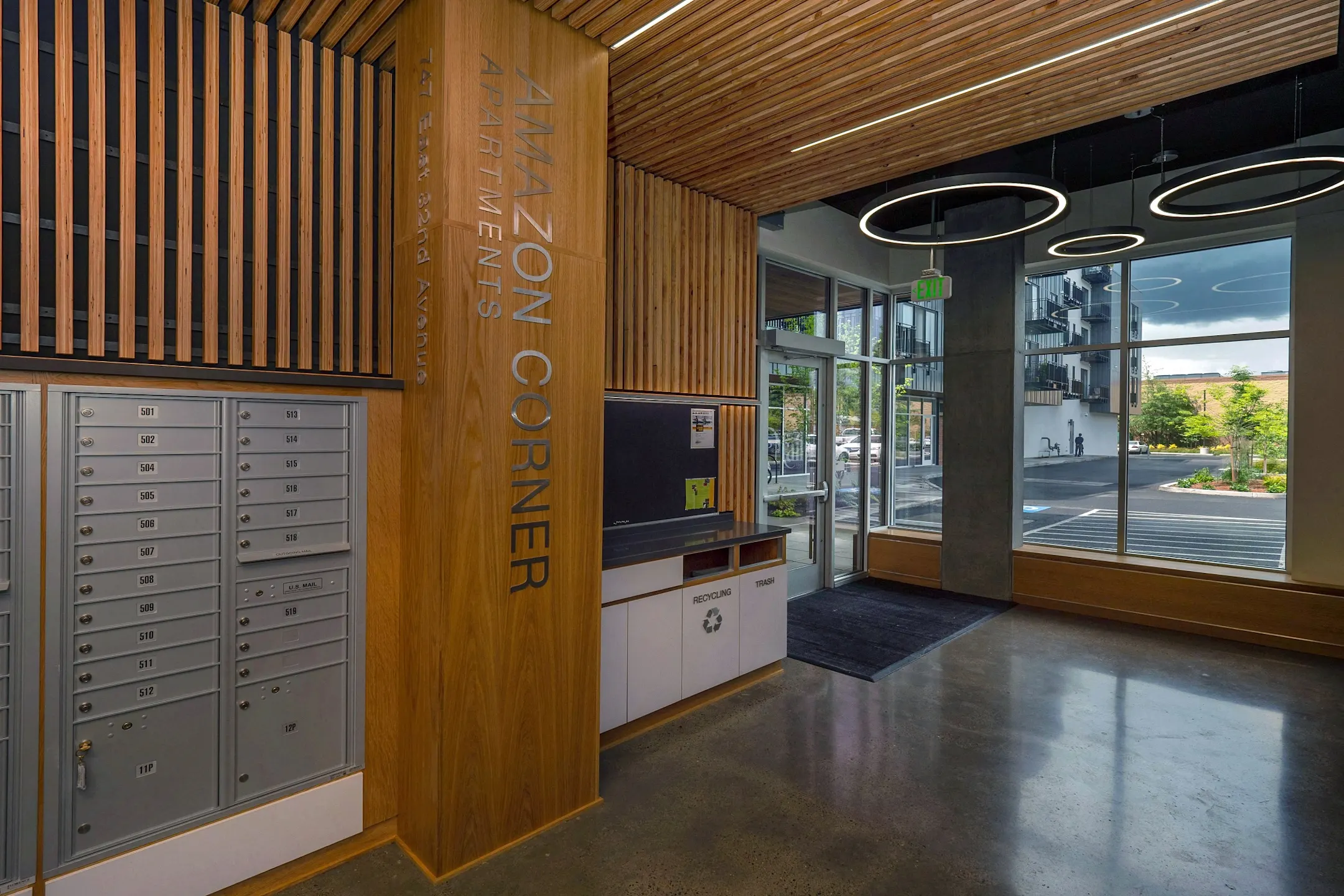 Amazon Corner Apartments 3195 Hilyard St Eugene, OR Apartments for