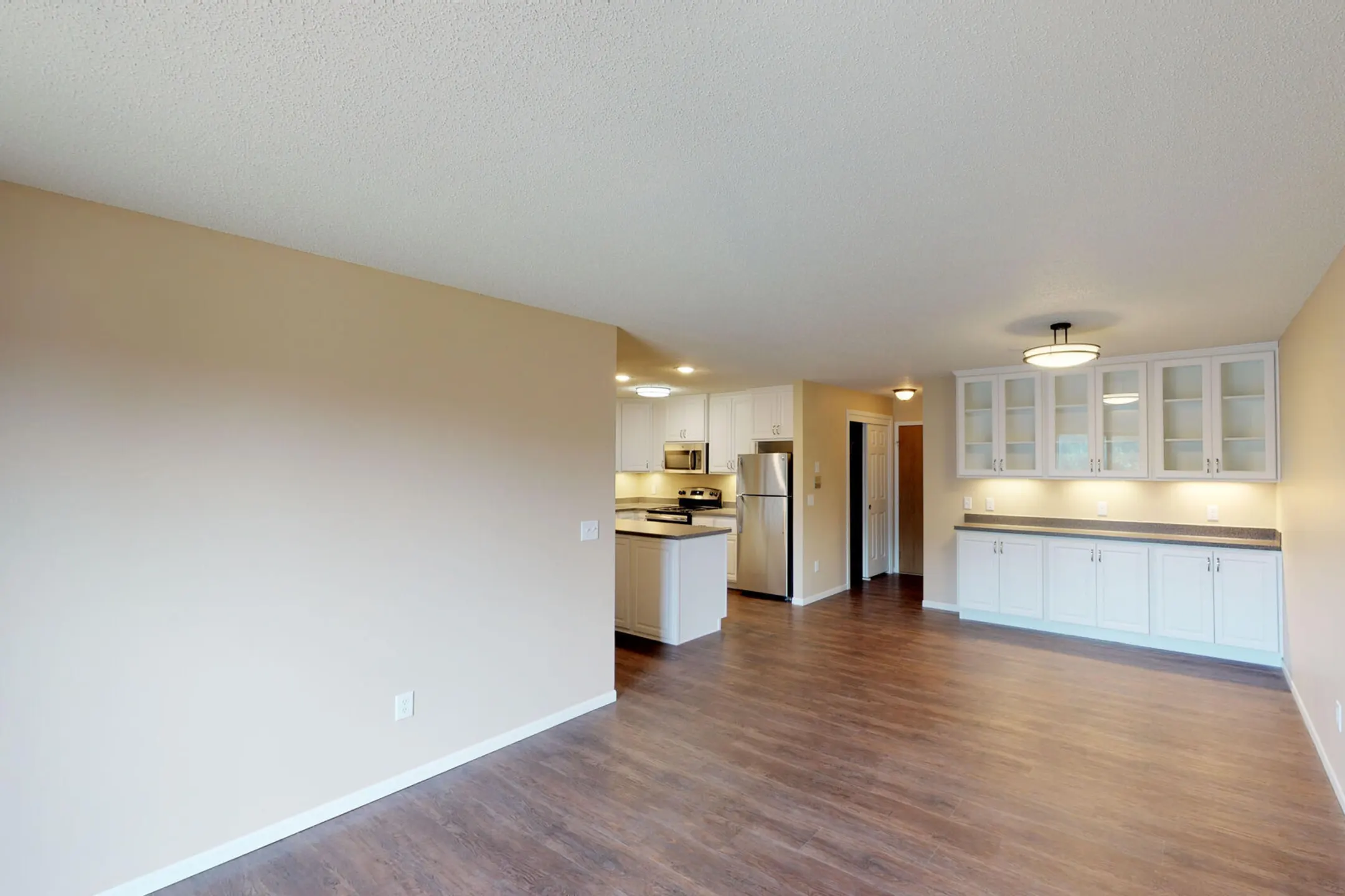 Living Room - Terrace Hills Apartments - Sioux Falls, SD
