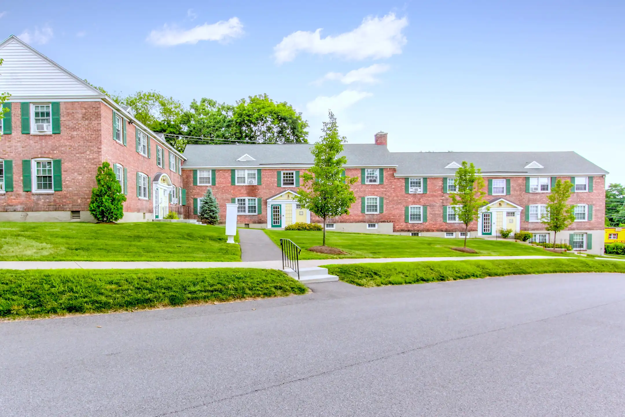Schuyler Place Apartments Apartments Menands, NY 12204