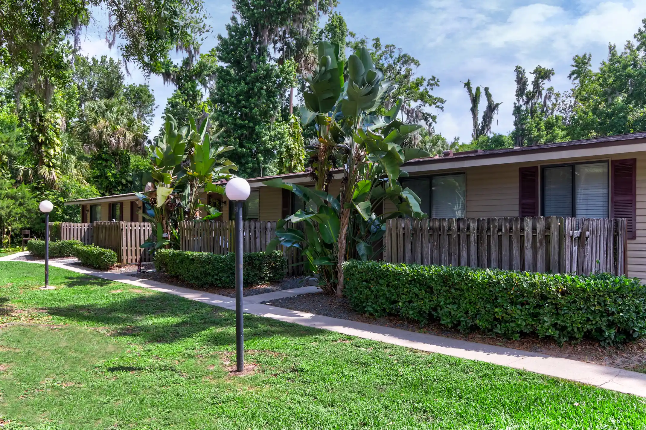 The Bungalows Of Port Orange Apartments 1025 Eagle Lake Trl Port