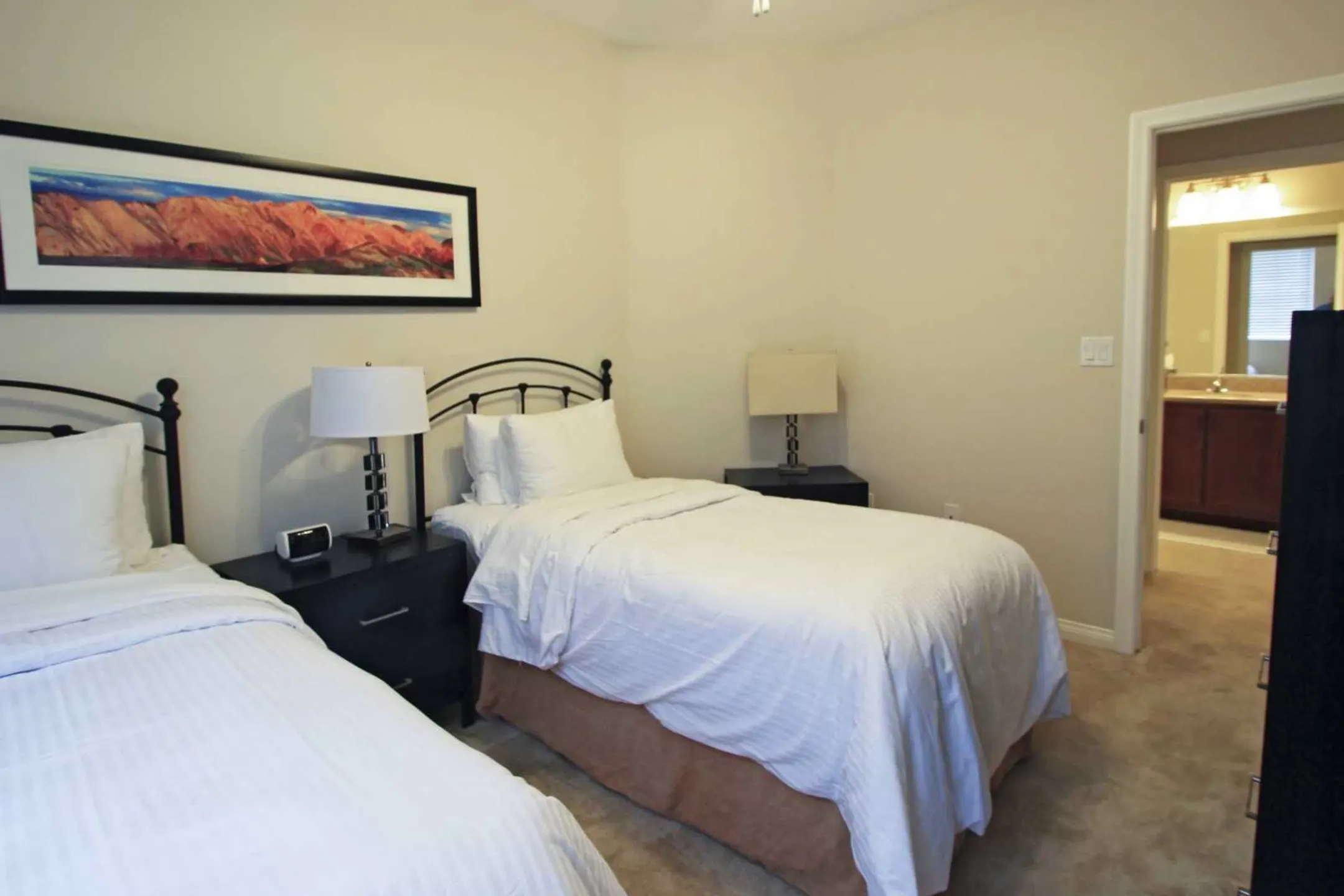 Bedroom - Cresta Bella - San Diego, CA