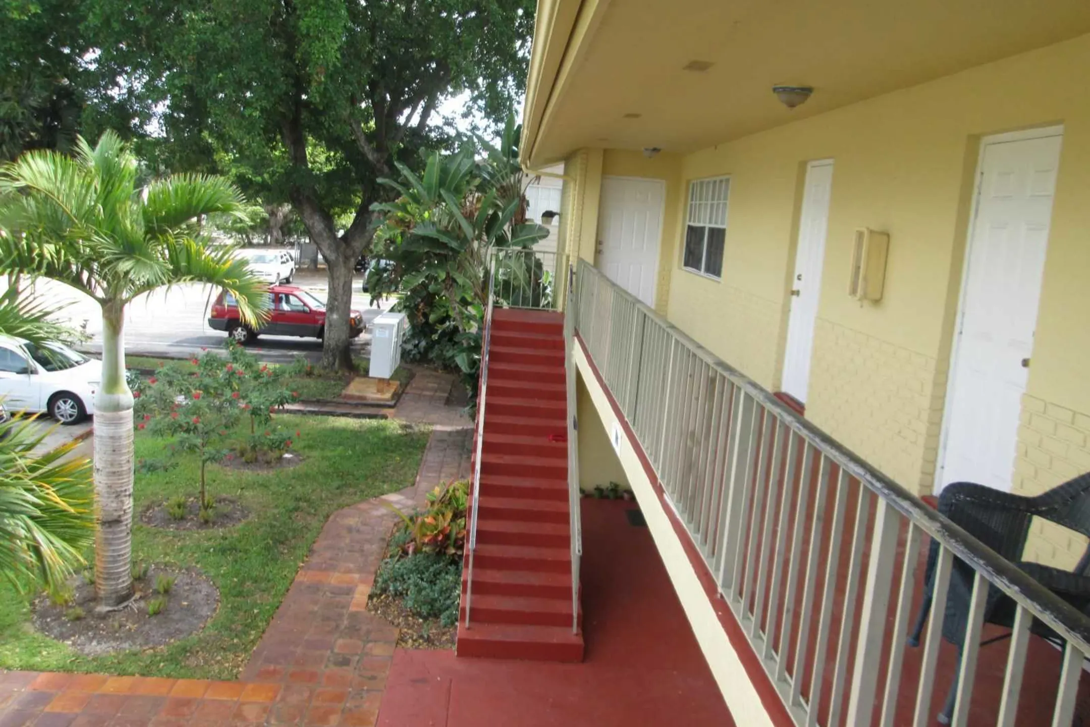 Patio / Deck - The Apartment People - Deerfield Beach, FL