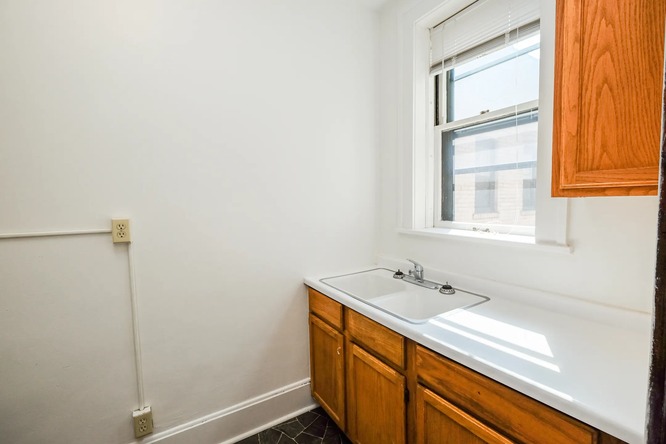 Bathroom - Dayton Villas Apartments - Saint Paul, MN