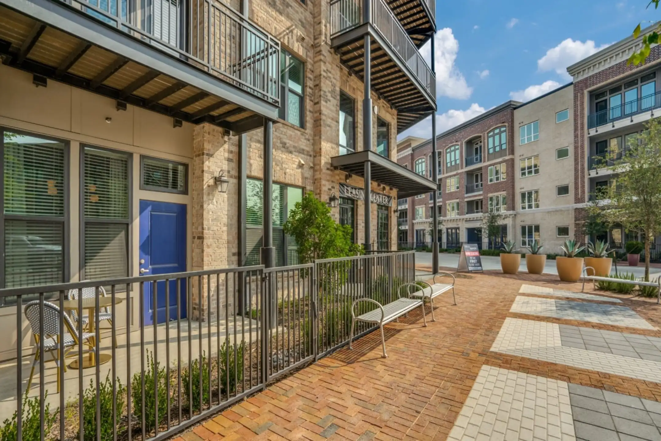 Wallis and Baker Apartments Grapevine, TX 76051