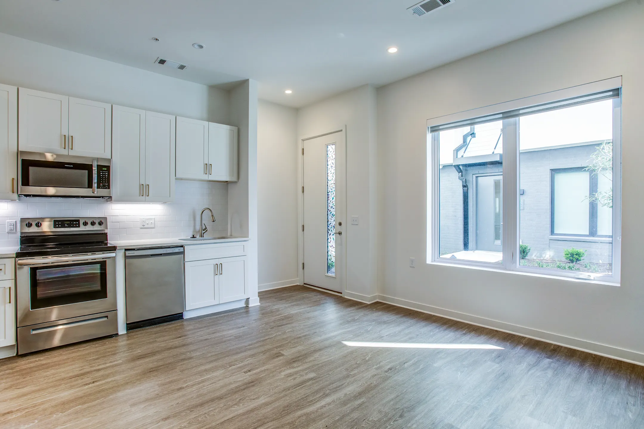 Flats at Donelson Plaza 2708 Old Lebanon Road Nashville, TN Apartments for Rent Rent.