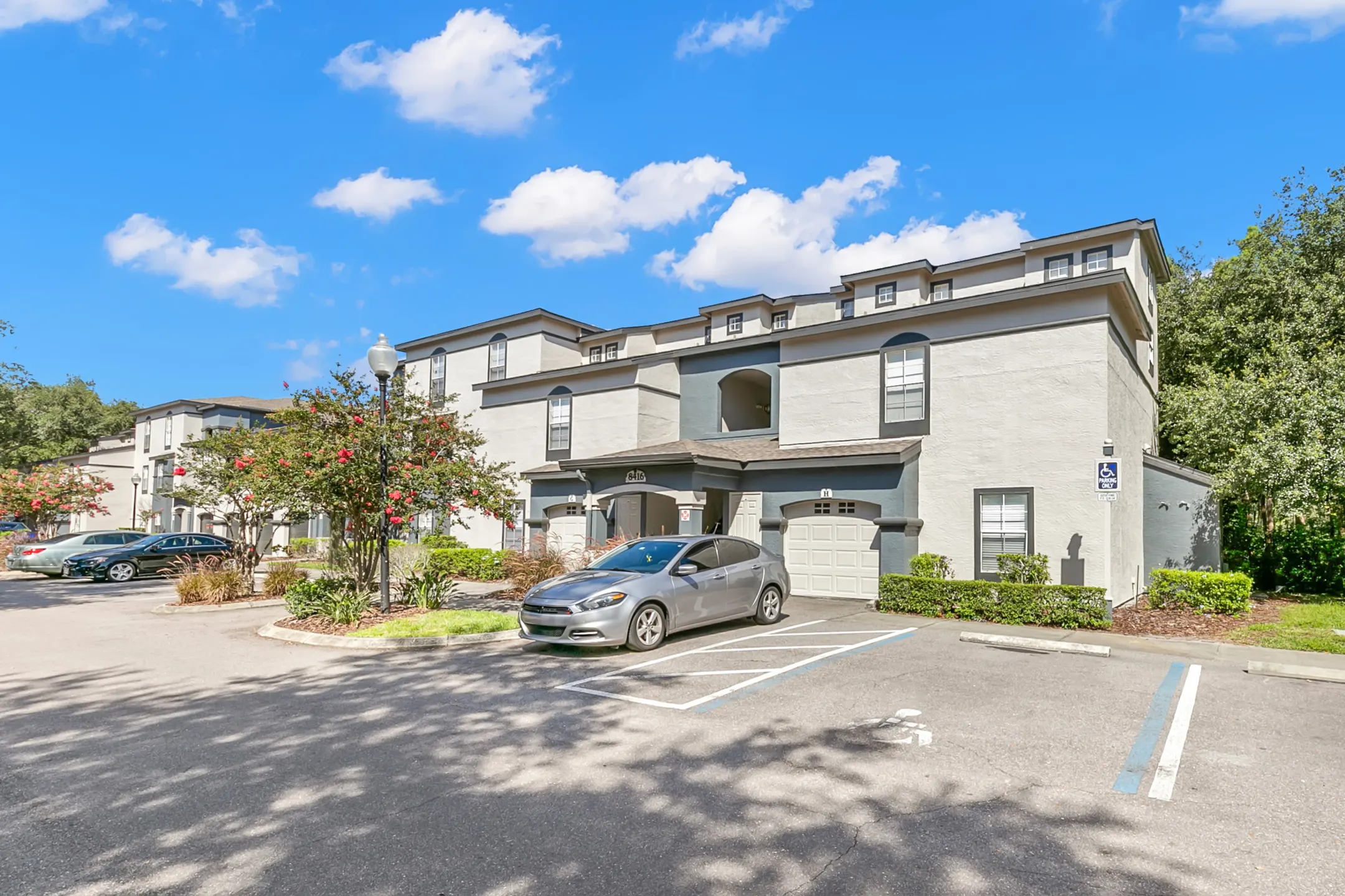 The Falls at New Tampa Apartments Temple Terrace, FL 33637