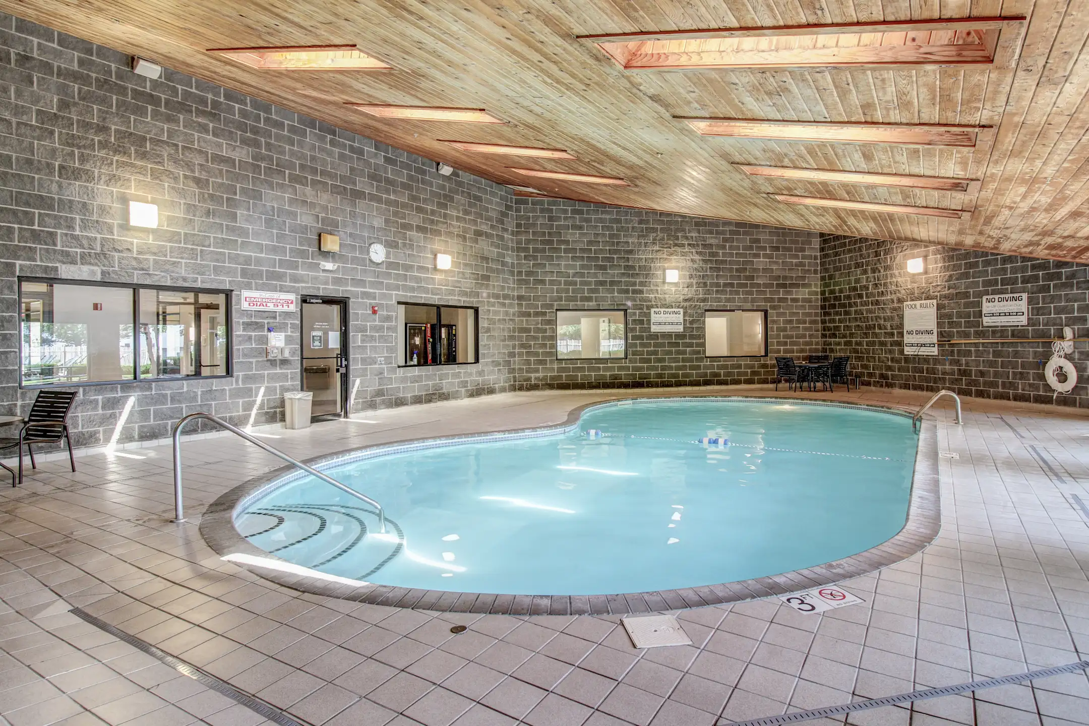 Yorktown Estates 9250 W 21st St N Wichita, KS Apartments for Rent