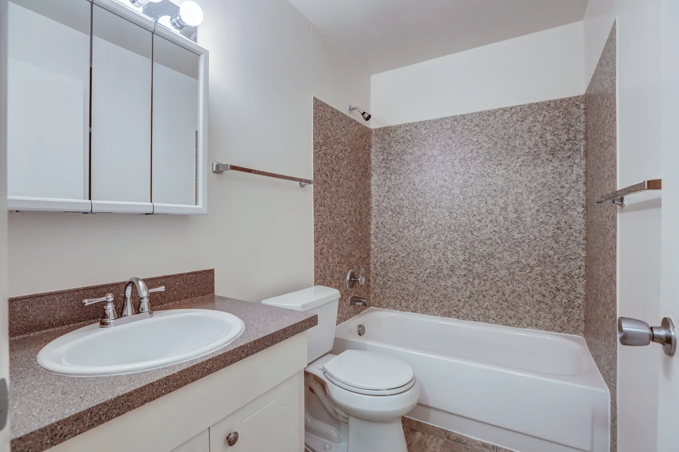 Bathroom - Laurelwood Estates - Portland, OR