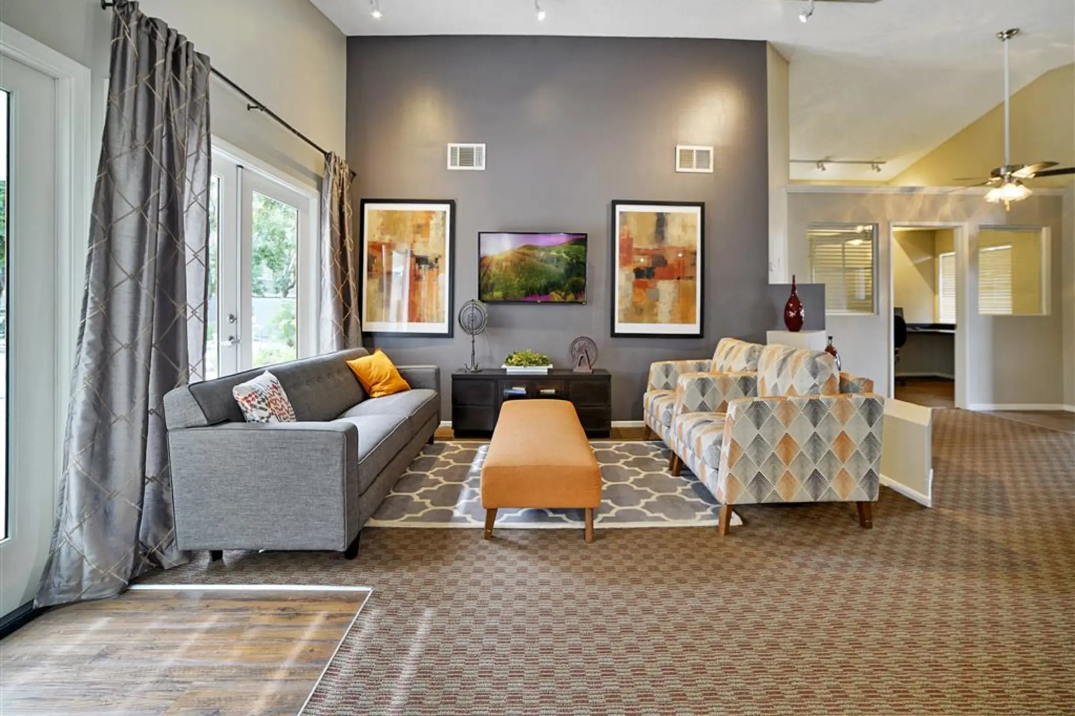 Southridge Apartments 150 West Drake Street Pomona, CA Apartments