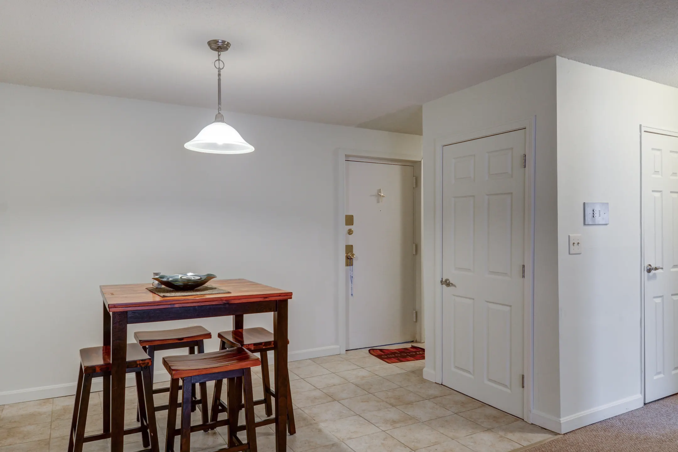 Carlyle House Apartments 135 Ward St Revere, MA Apartments for Rent