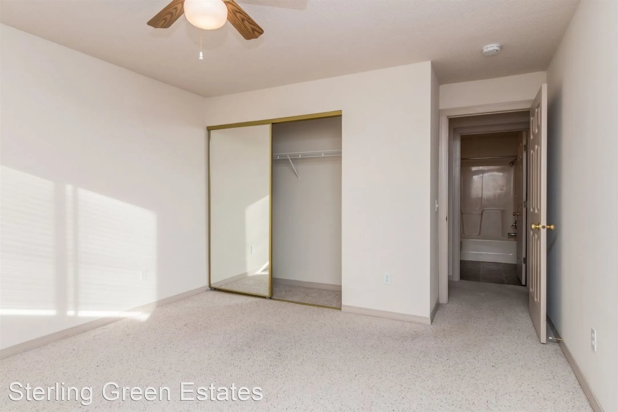 Sterling Green Apartments North Sioux City, SD 57049