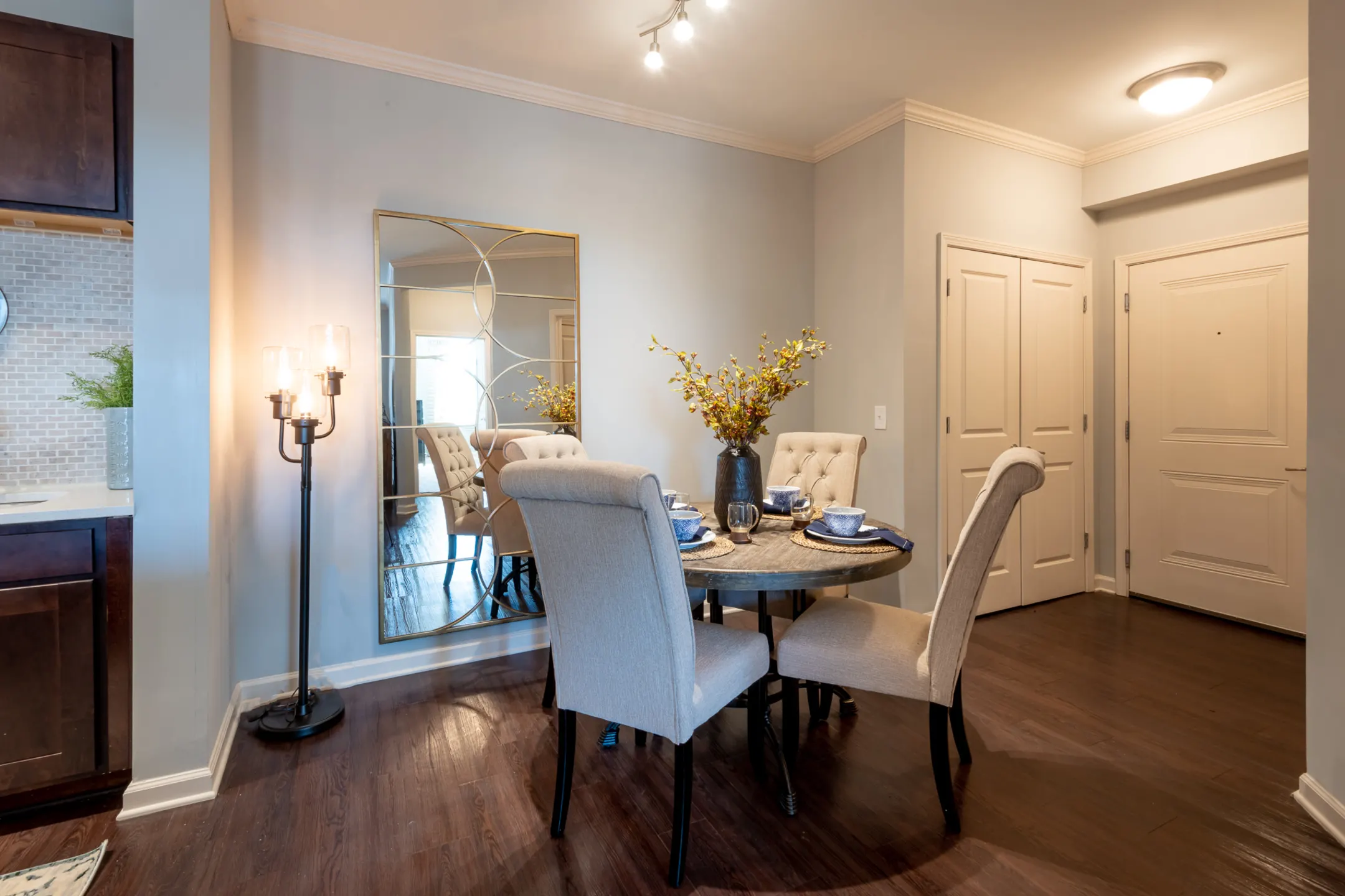 Dining Room - The Crest At Brier Creek Apartments - Raleigh, NC