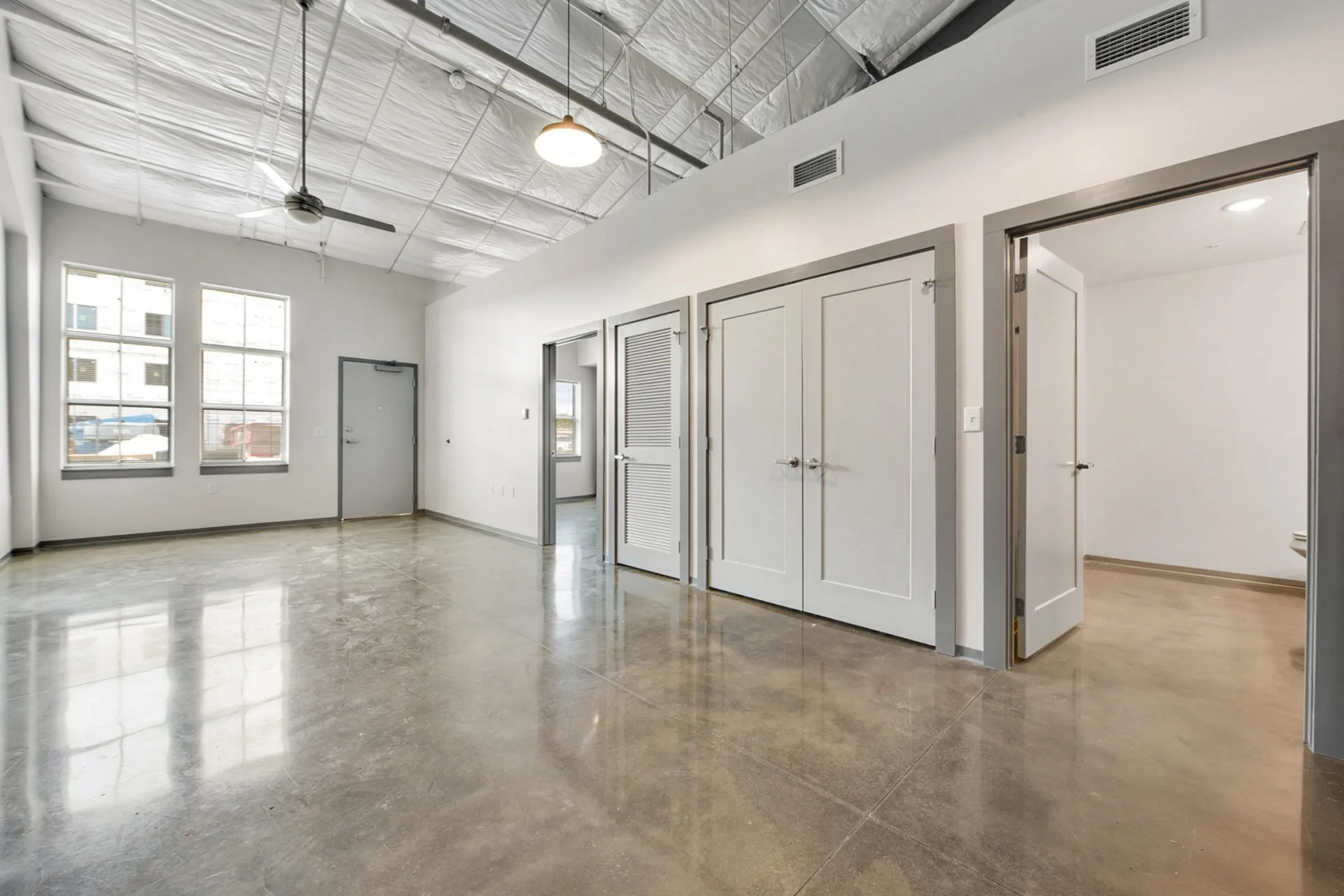 Bottle Art Lofts Apartments 1506 Cameron Street Lafayette, LA