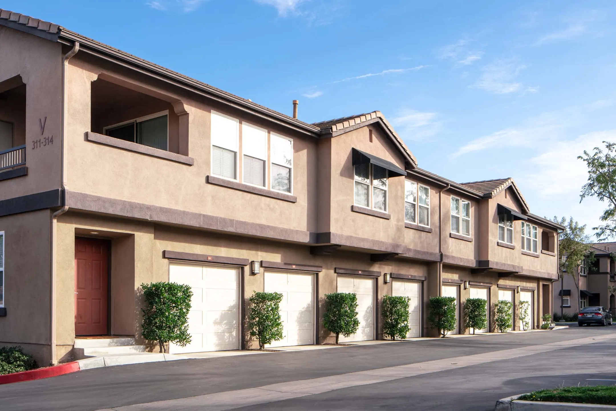Sonoma At Mapleton Apartments Murrieta, CA 92563