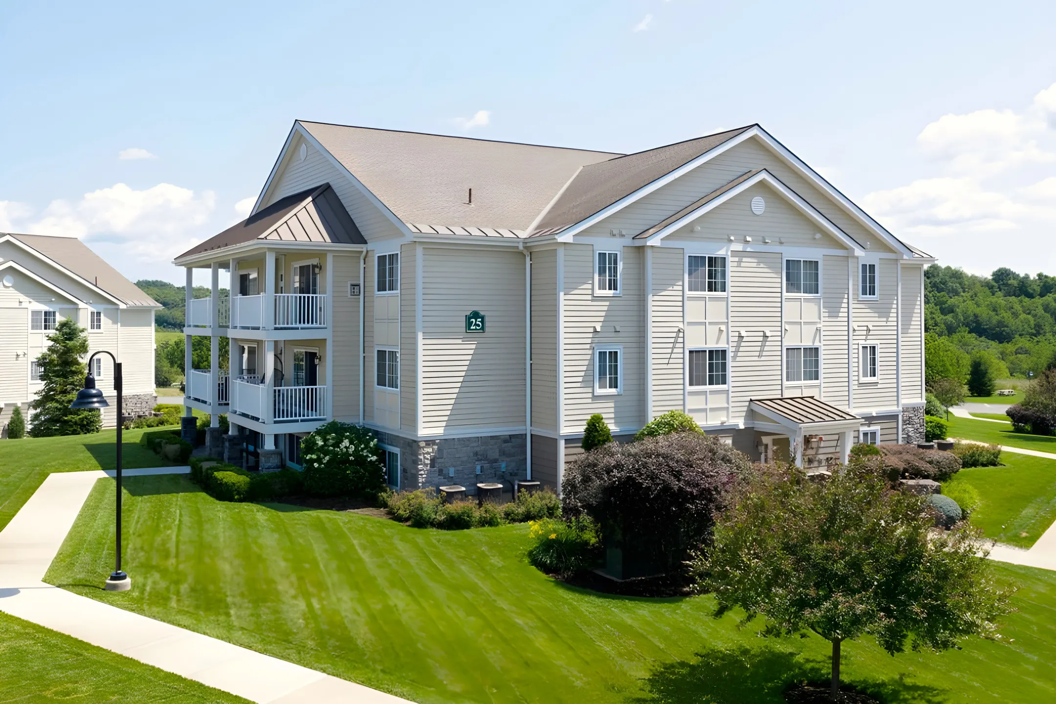 The Glen at Sugar Hill Apartments - Troy, NY 12180