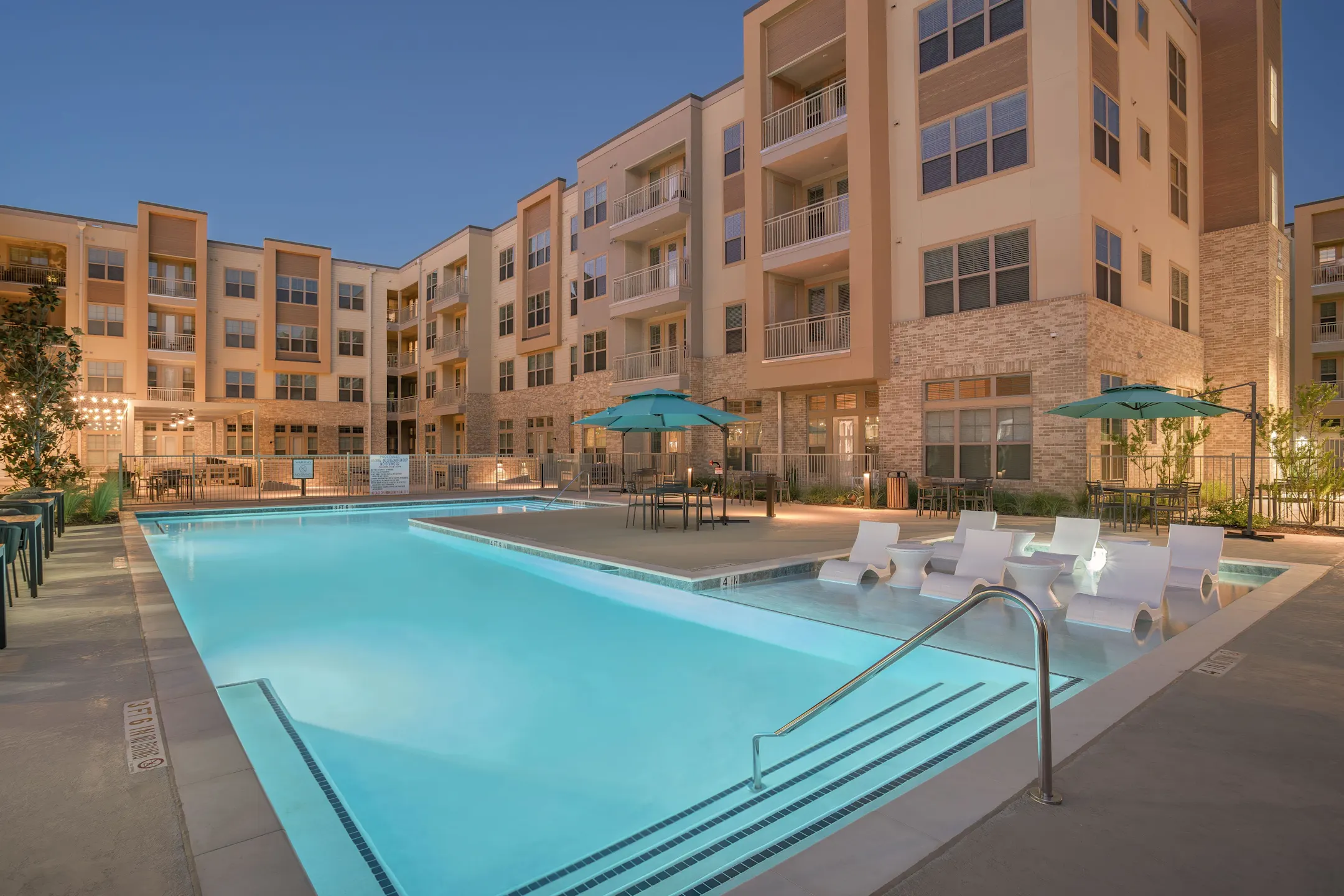 Pool - Jovie Pflugerville - Pflugerville, TX