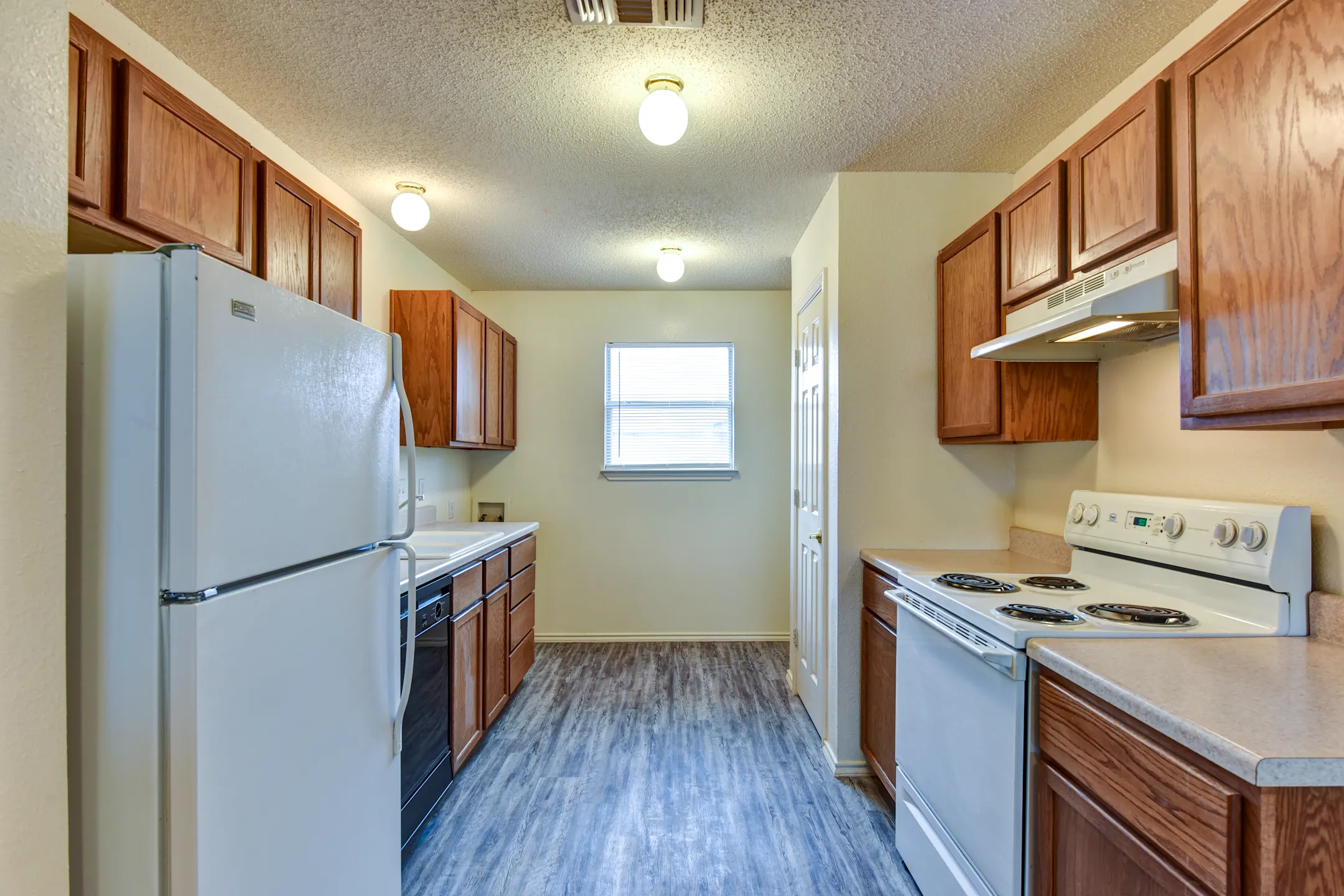 Greenwood Cove Apartments Lubbock, TX 79423