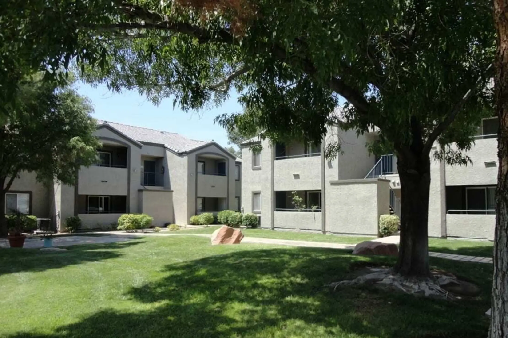 Madison at Green Valley 2096 Ramrod Ave Henderson, NV Apartments