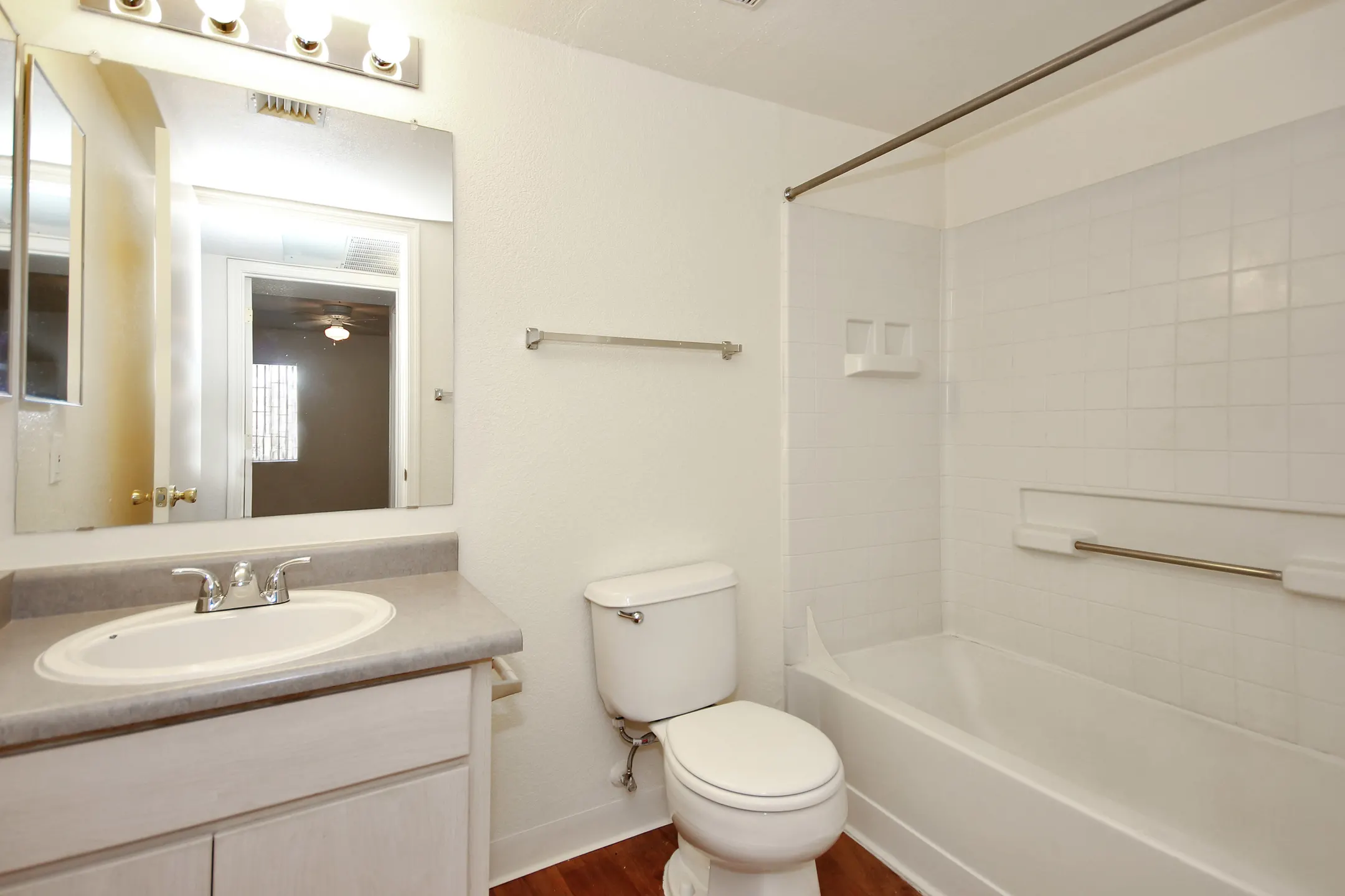 Bathroom - Table Rock Apartments - Flagstaff, AZ