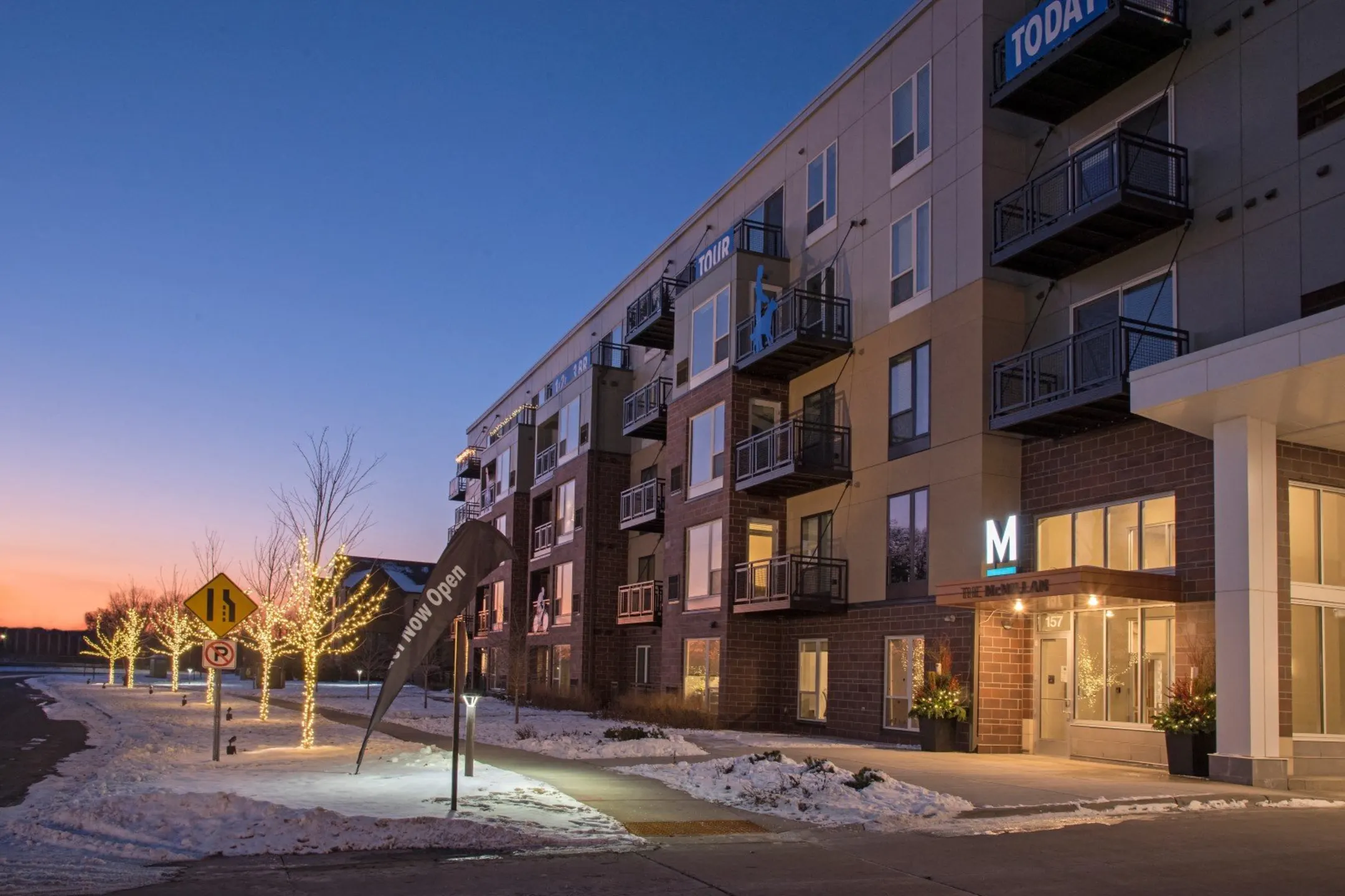 The McMillan 157 Grass Lake Place Shoreview, MN Apartments for Rent