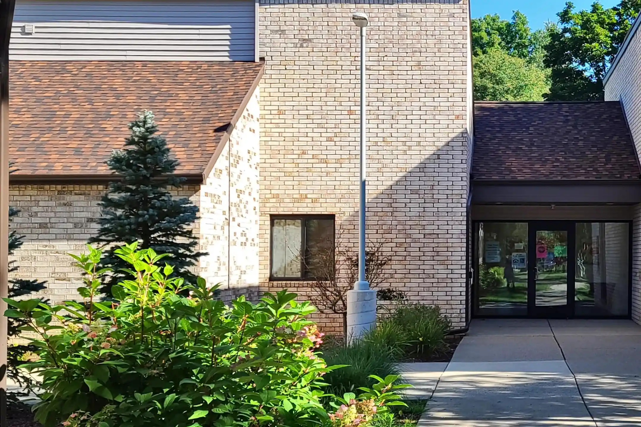 Village Manor Apartments Sturgis, MI 49091