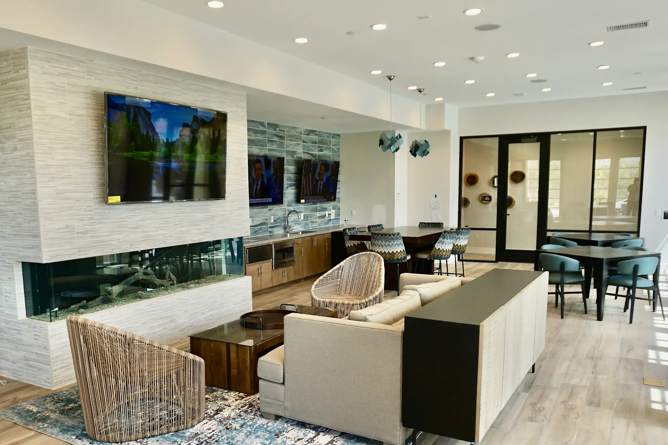 Parklands Apartments 10896 TELEGRAPH RD Ventura, CA Apartments for