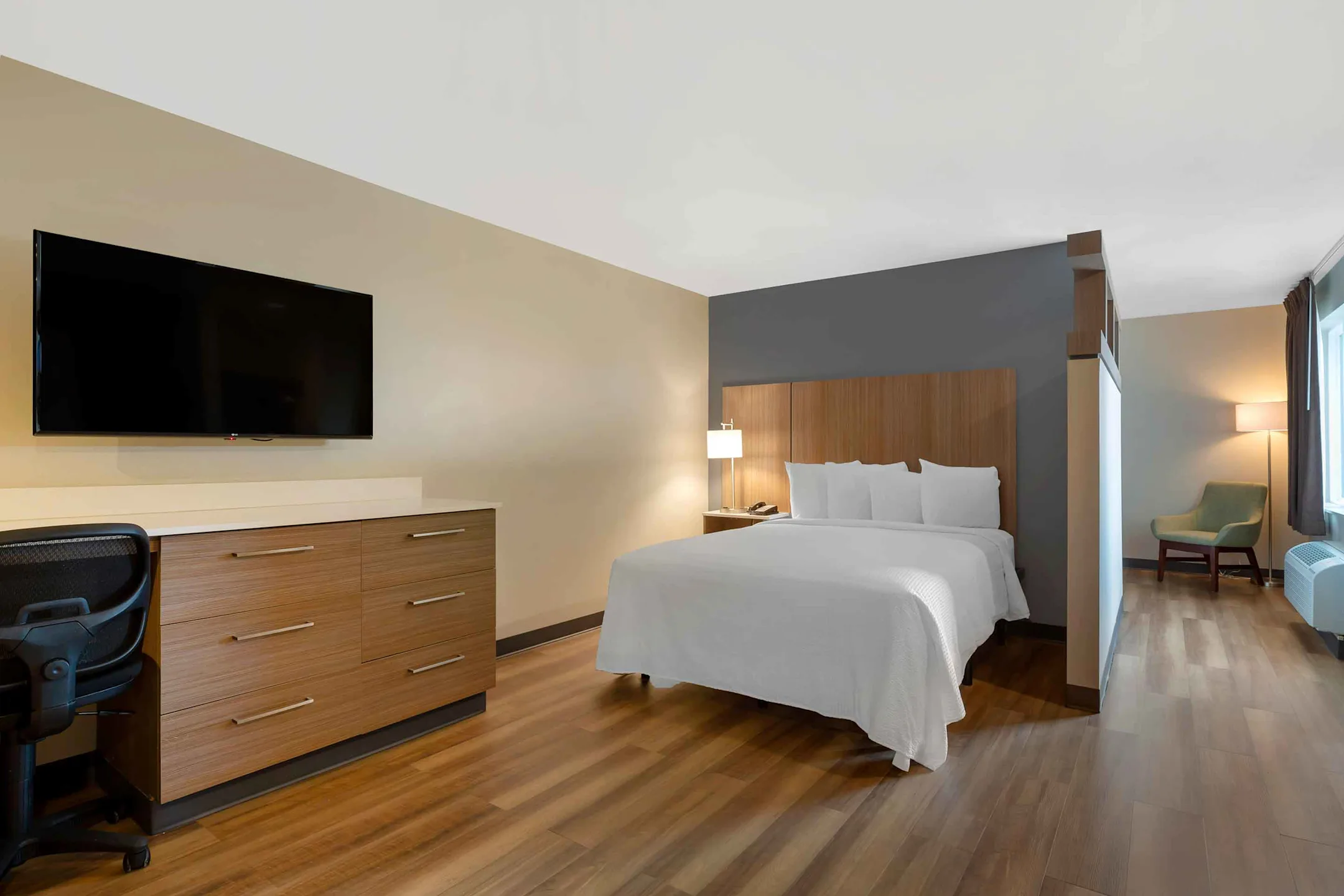 Bedroom - Furnished Studio - Providence - East Providence - East Providence, RI