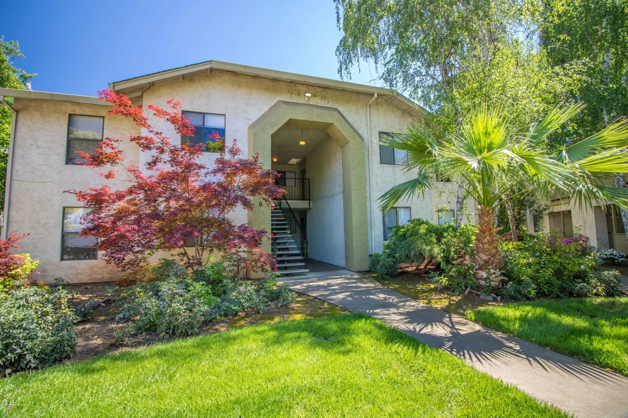 Pomona West College Apartments Apartments Chico, CA 95928