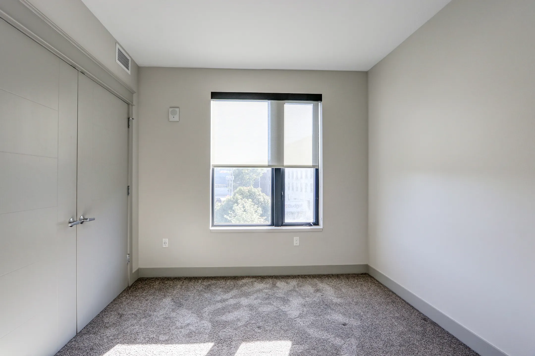 The Homes at Rivers Edge Apartments 1001 Monroe Ave NW Grand Rapids, MI Apartments for Rent