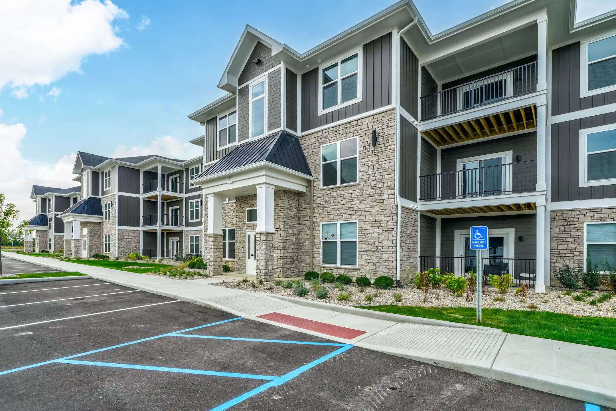 The E 5821 Elevated Way Whitestown, IN Apartments for Rent Rent.