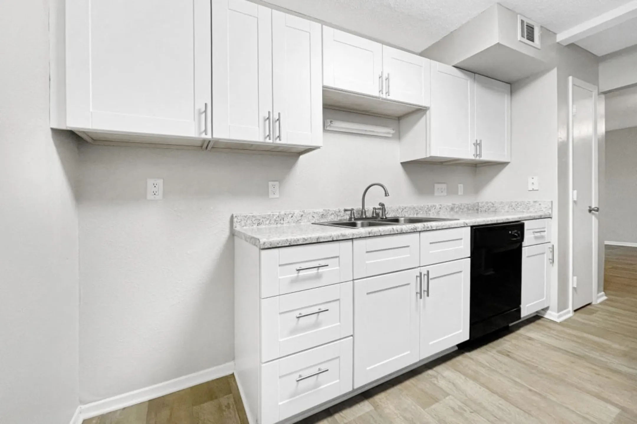 Green Meadows Apartments Raleigh, NC 27604