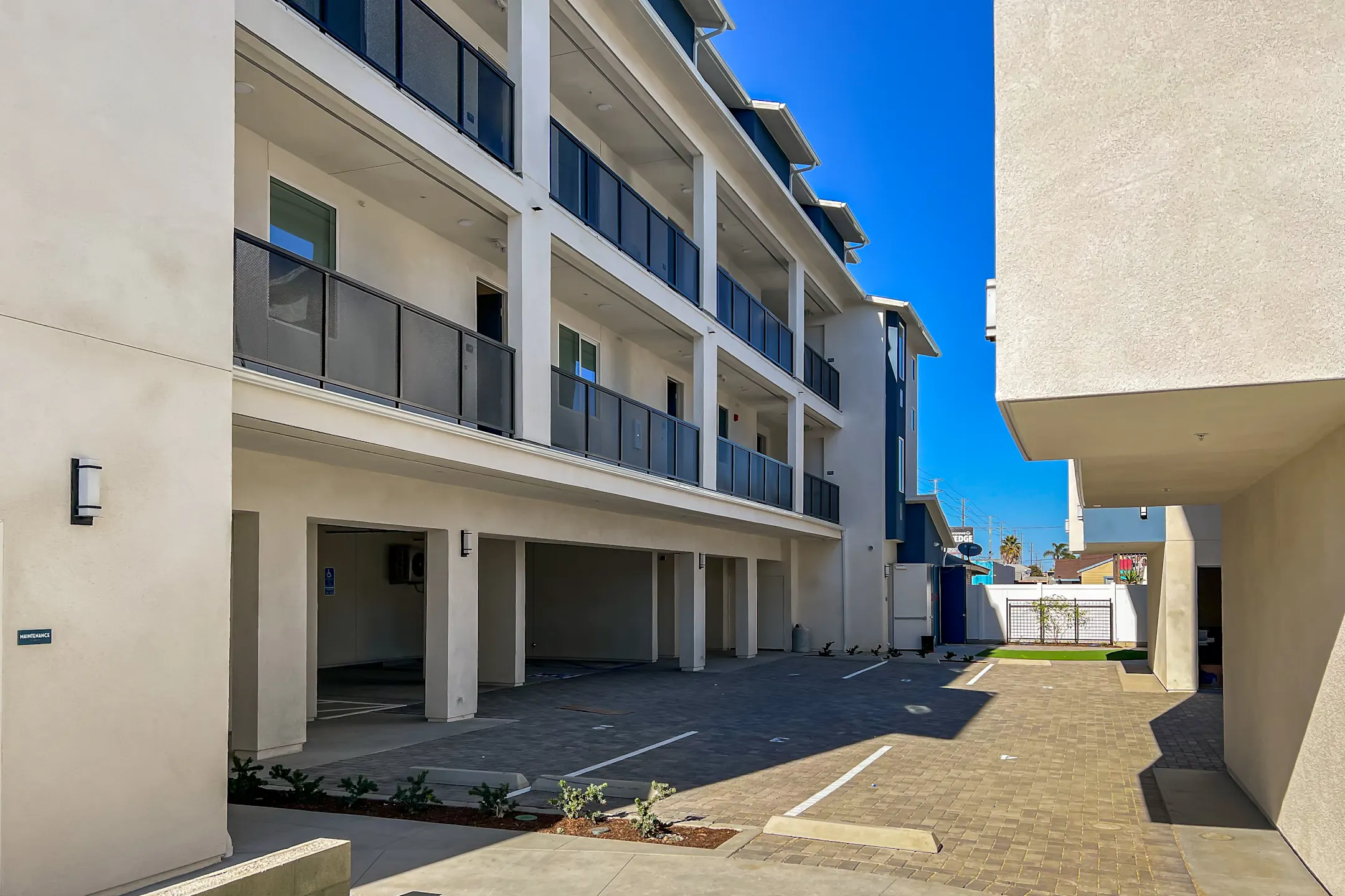 Building - 611 Highland Avenue - National City, CA