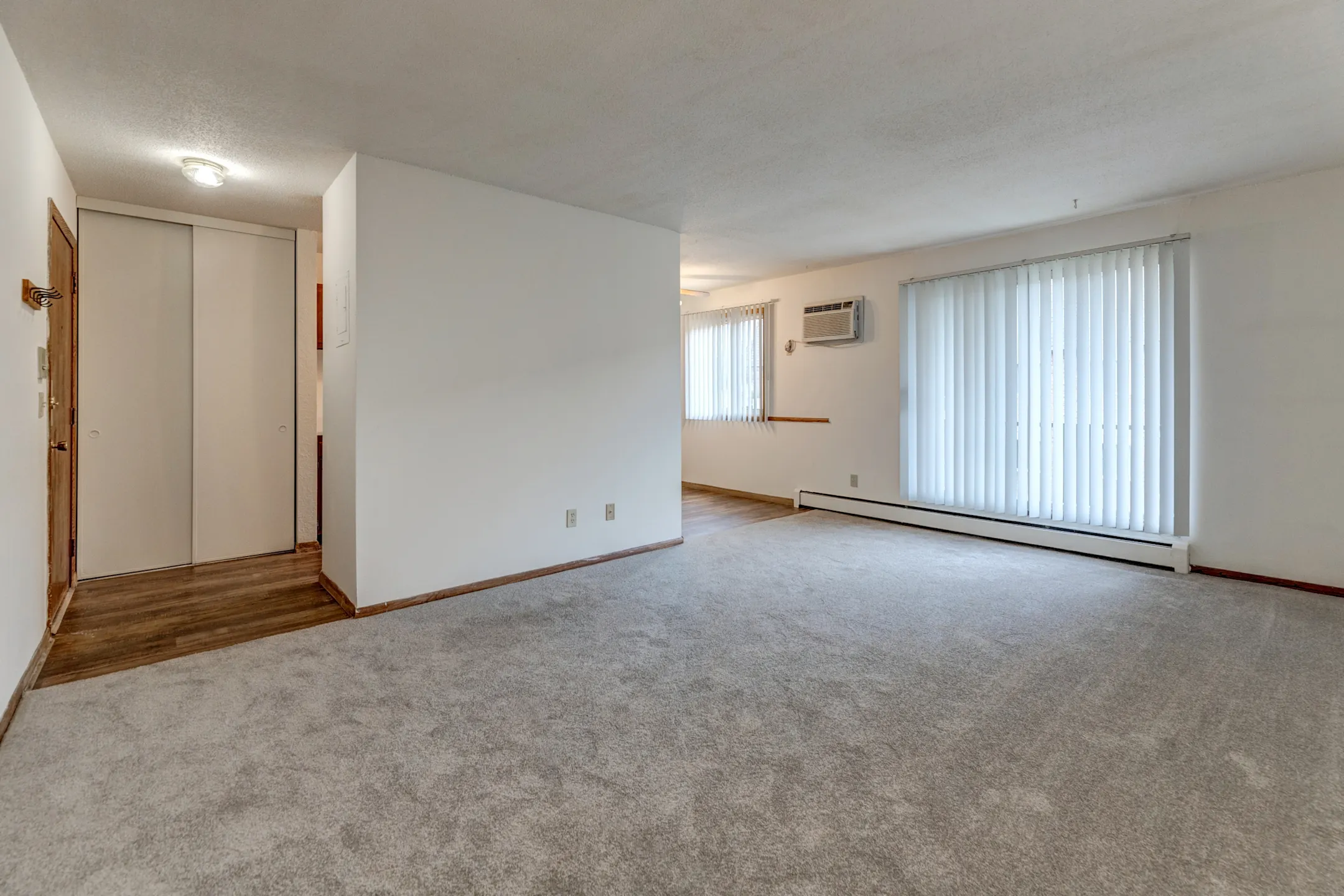 Greenfield Estates 7635 Greenfield Avenue Mounds View, MN