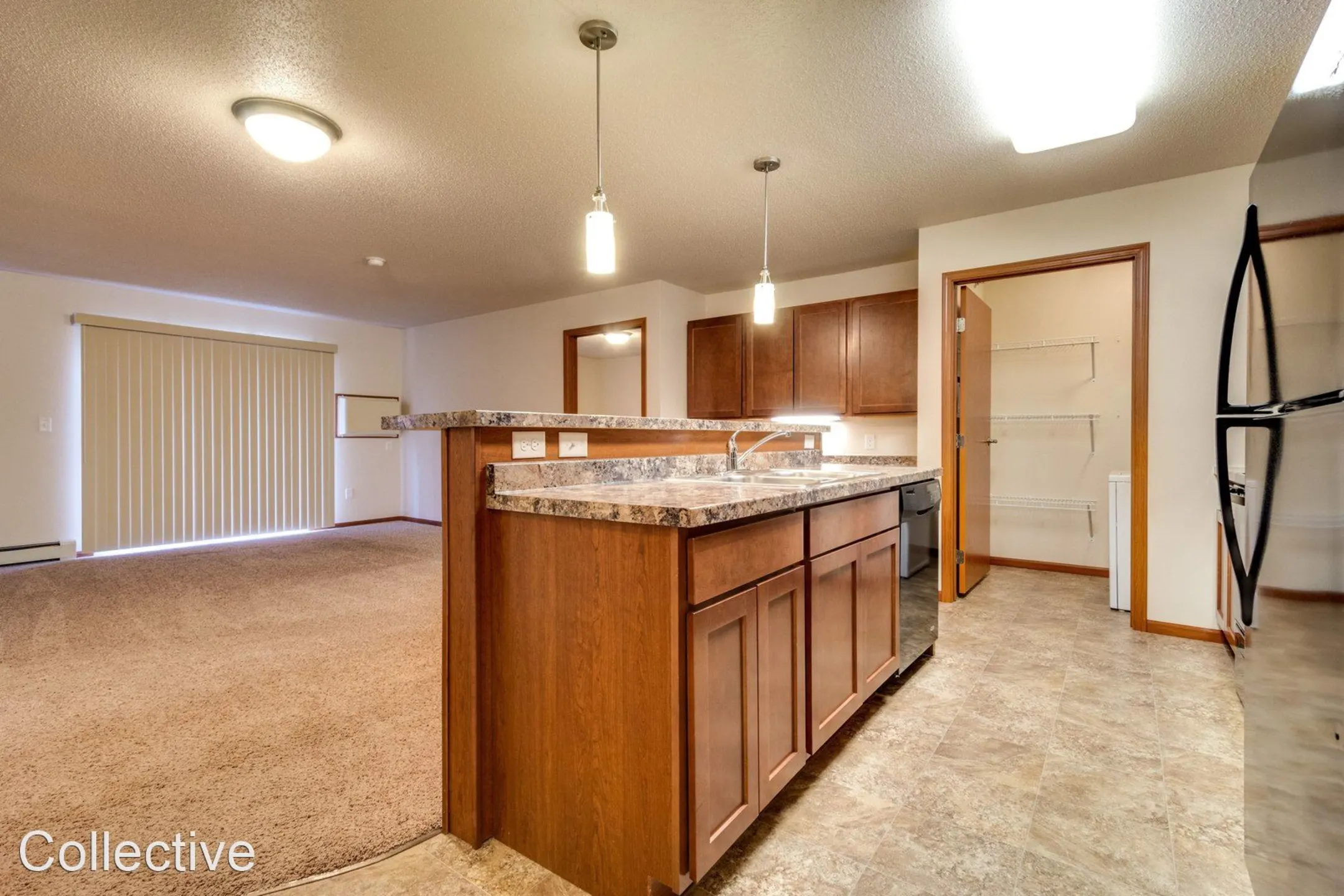 Kitchen - Southport Heights Apartments - Fargo, ND