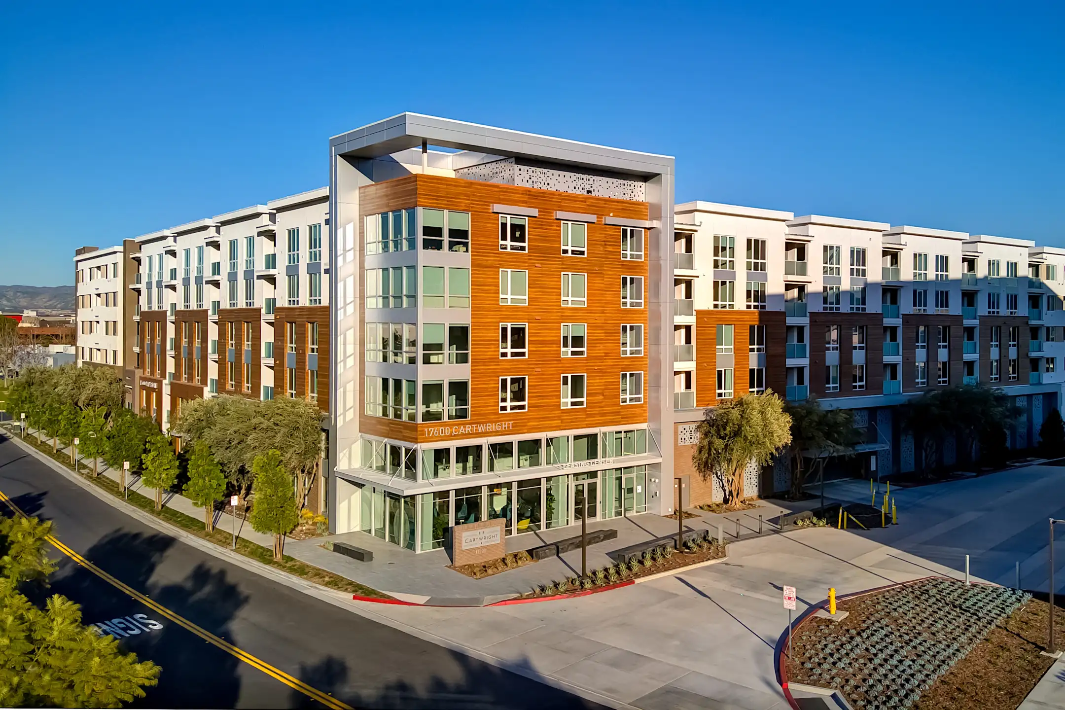 The Cartwright 17600 Cartwright Rd Irvine, CA Apartments for Rent Rent.