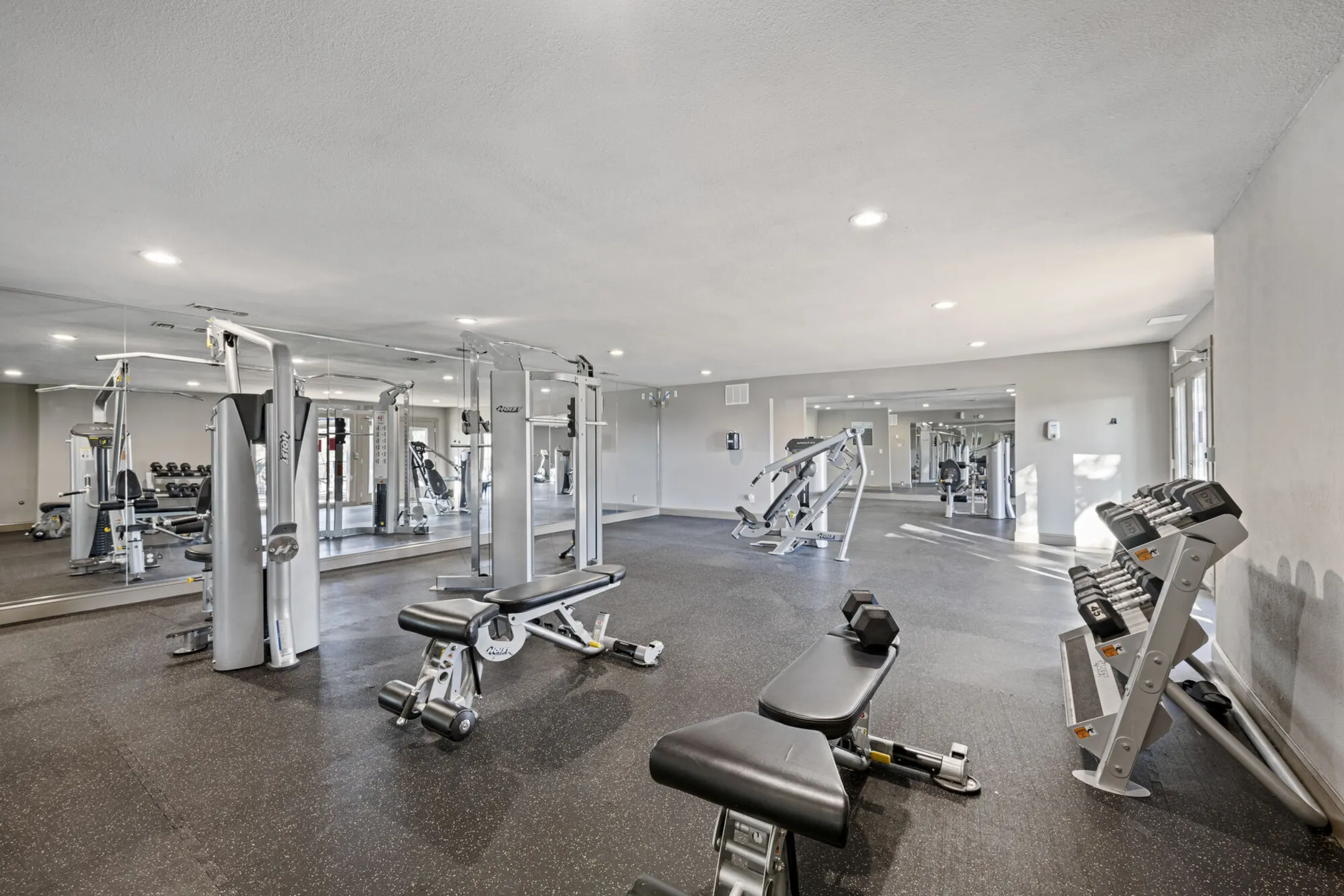 Fitness Weight Room - Lavera at Lake Highlands - Dallas, TX