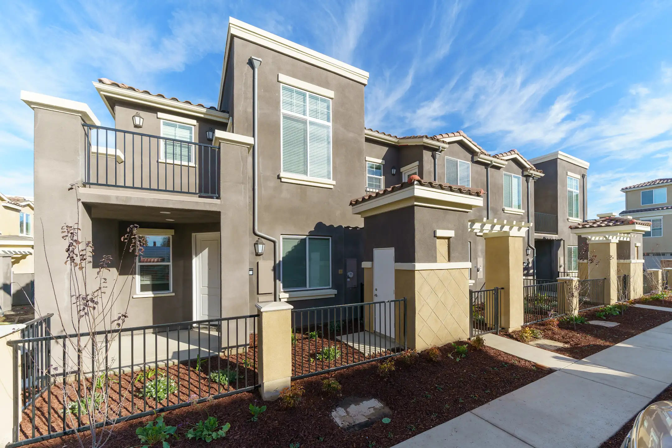 Refugio 237 McCoy Lane Santa Maria, CA Apartments for Rent Rent.