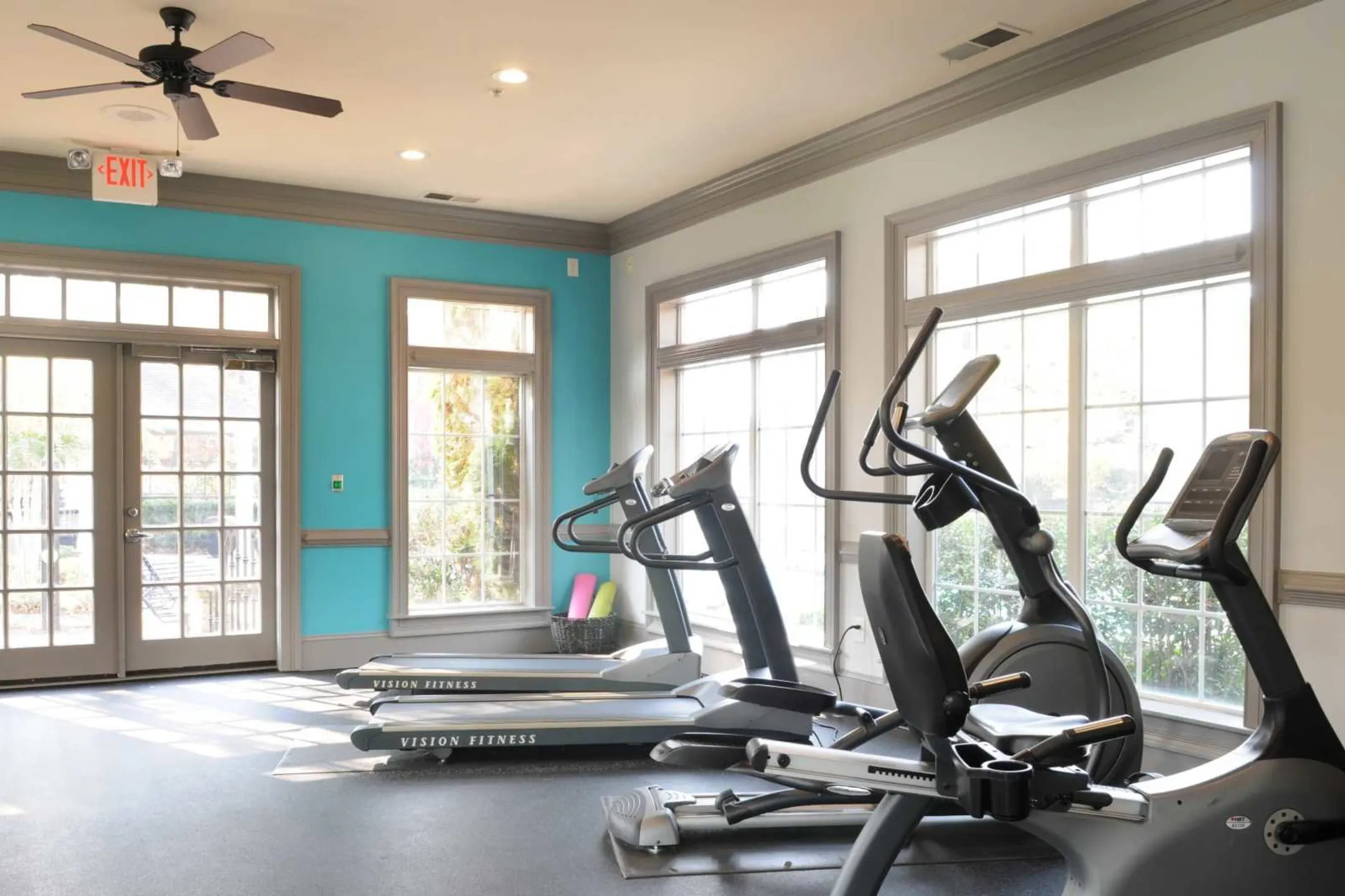 Fitness Weight Room - The Heights at Towne Lake - Woodstock, GA