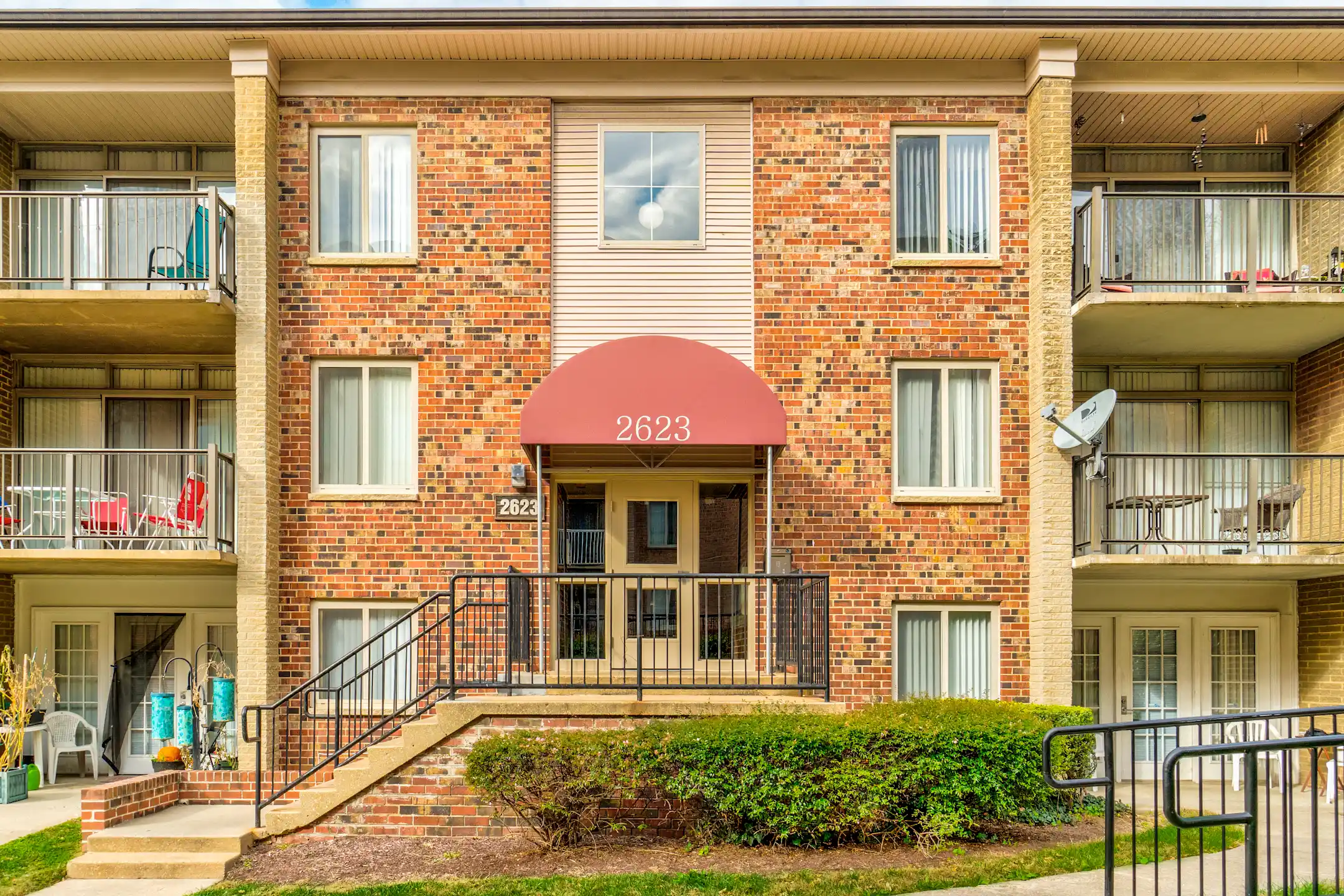 Oxford Manor Apartments Washington, DC 20020