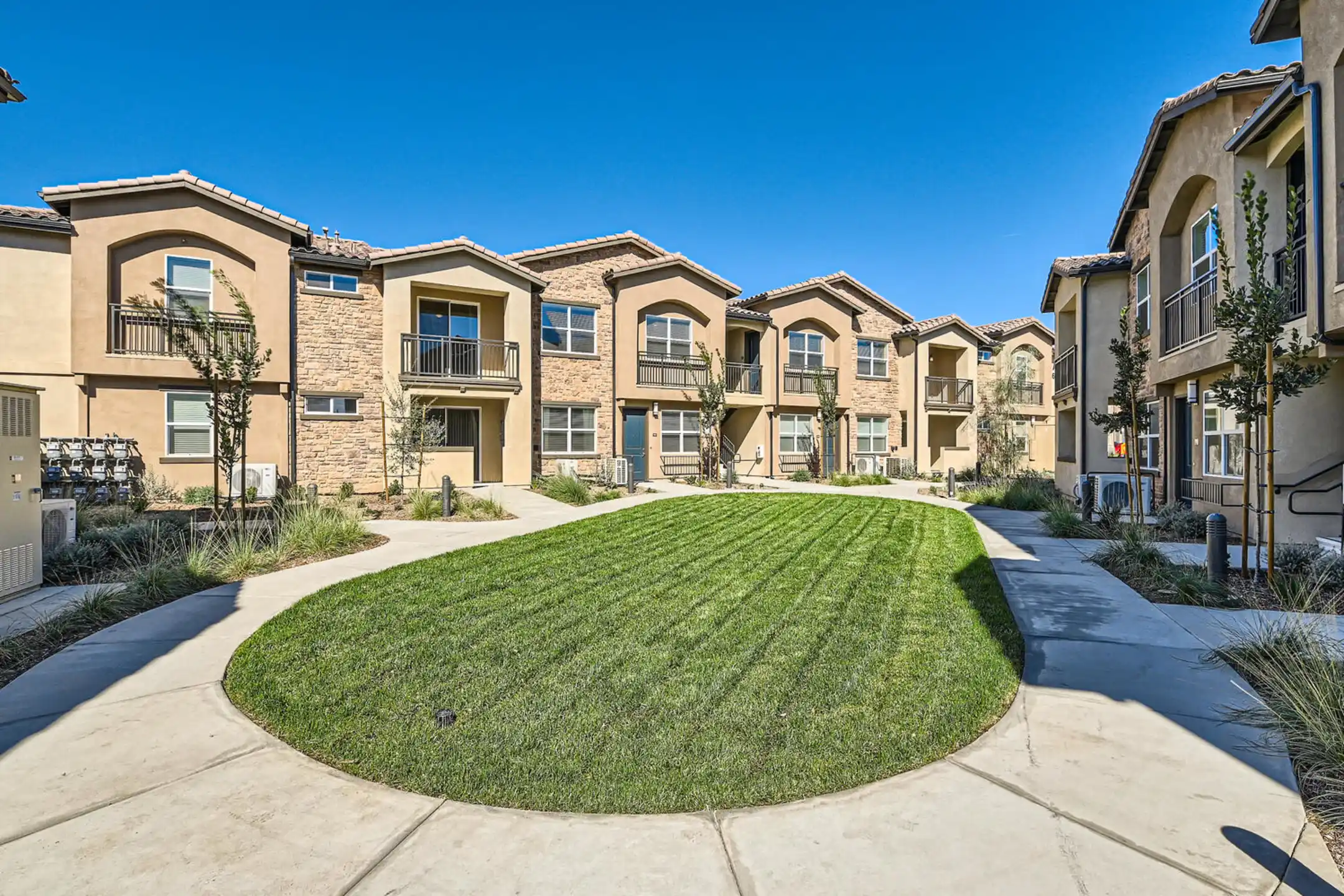 Building - Westbrook - Riverside, CA