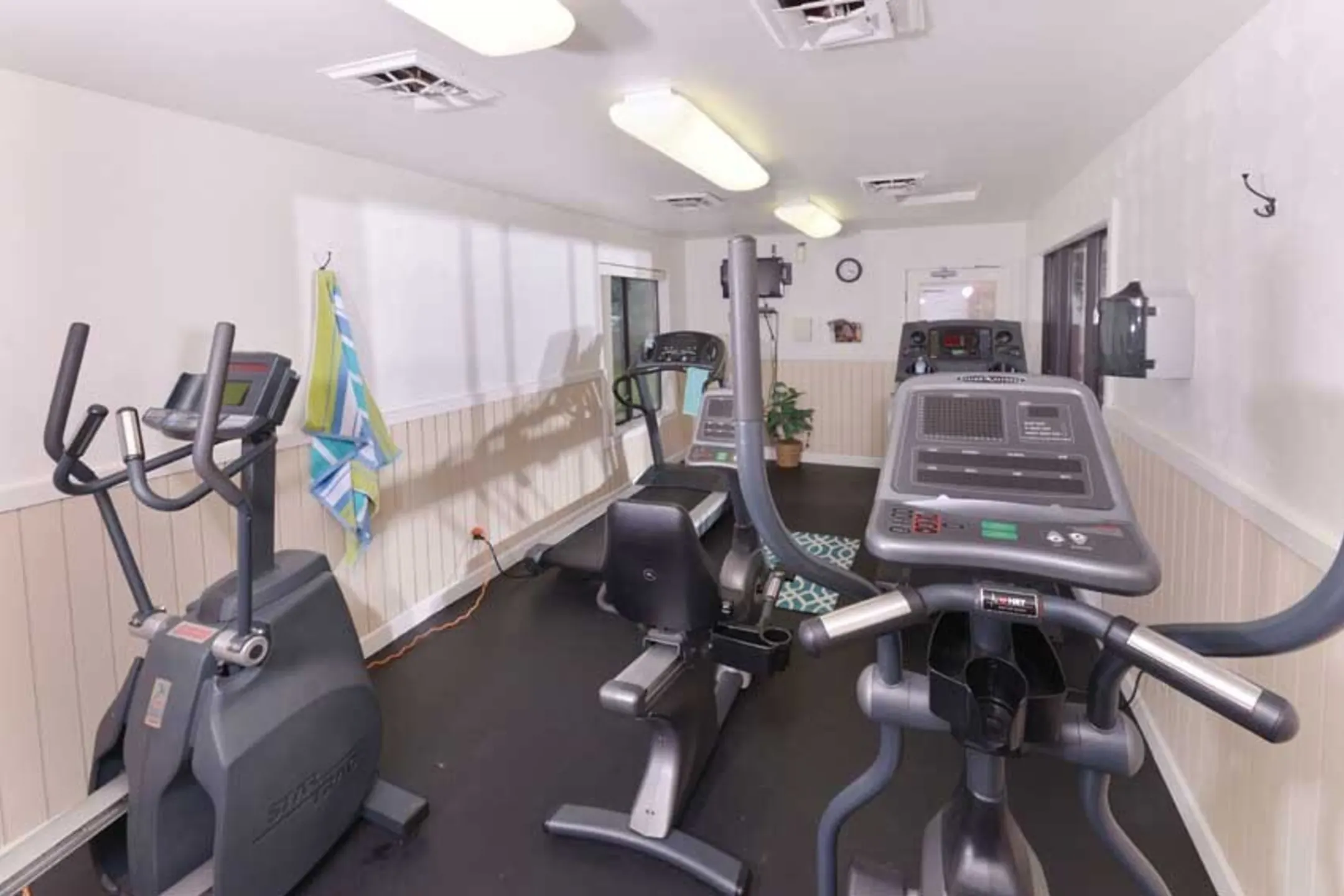 Fitness Weight Room - Ridgewood Village - Saint Peters, MO