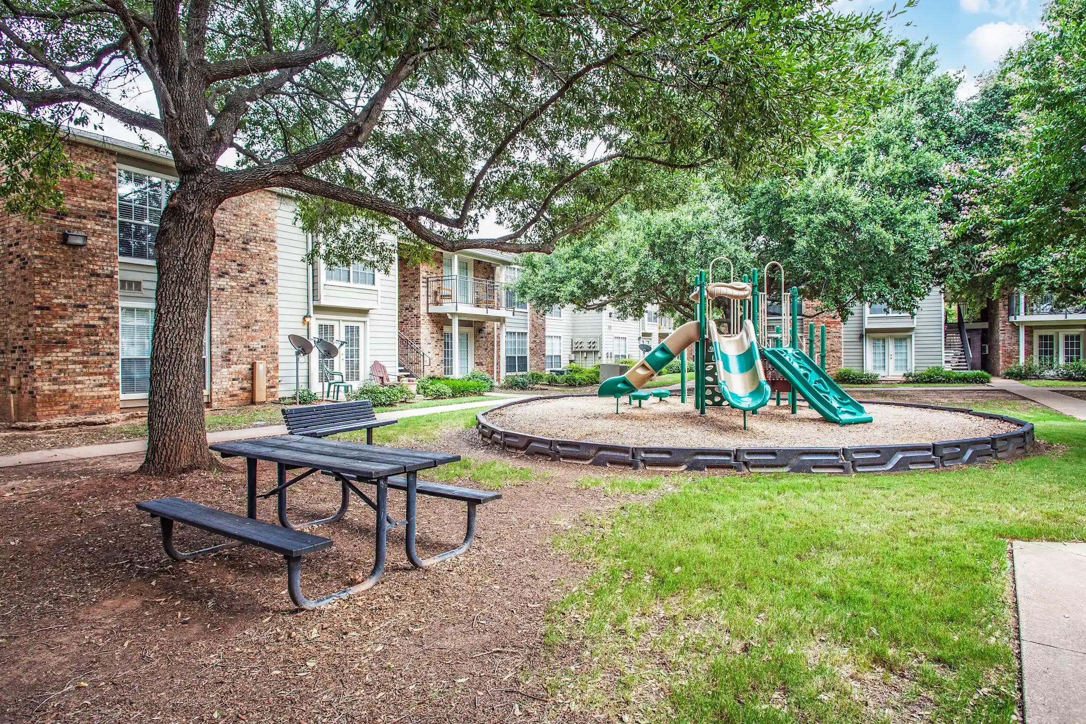 Chaparral Apartments - Bossier City, LA