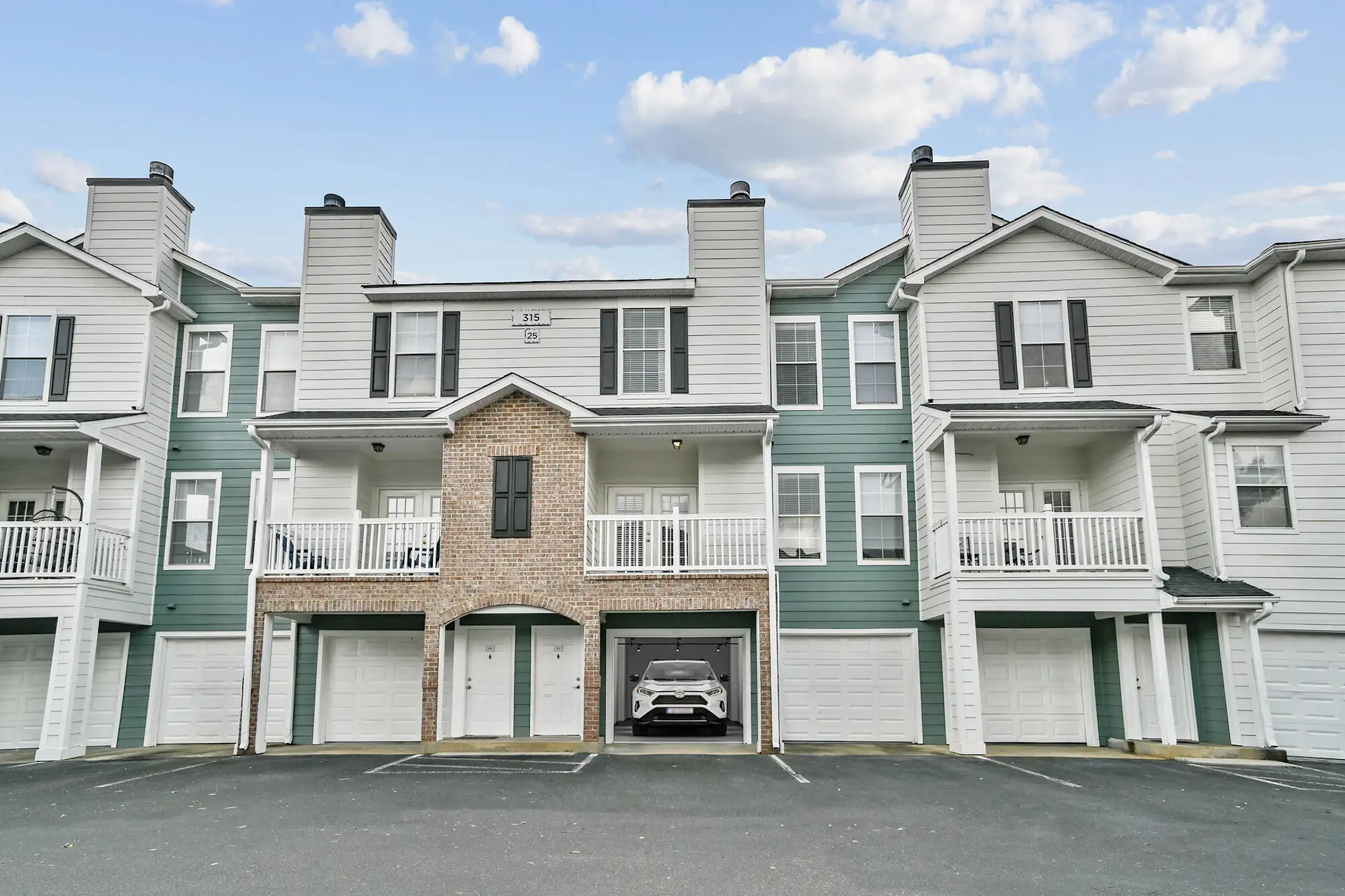 Highlands at Alexander Pointe Apartments - Charlotte, NC 28262