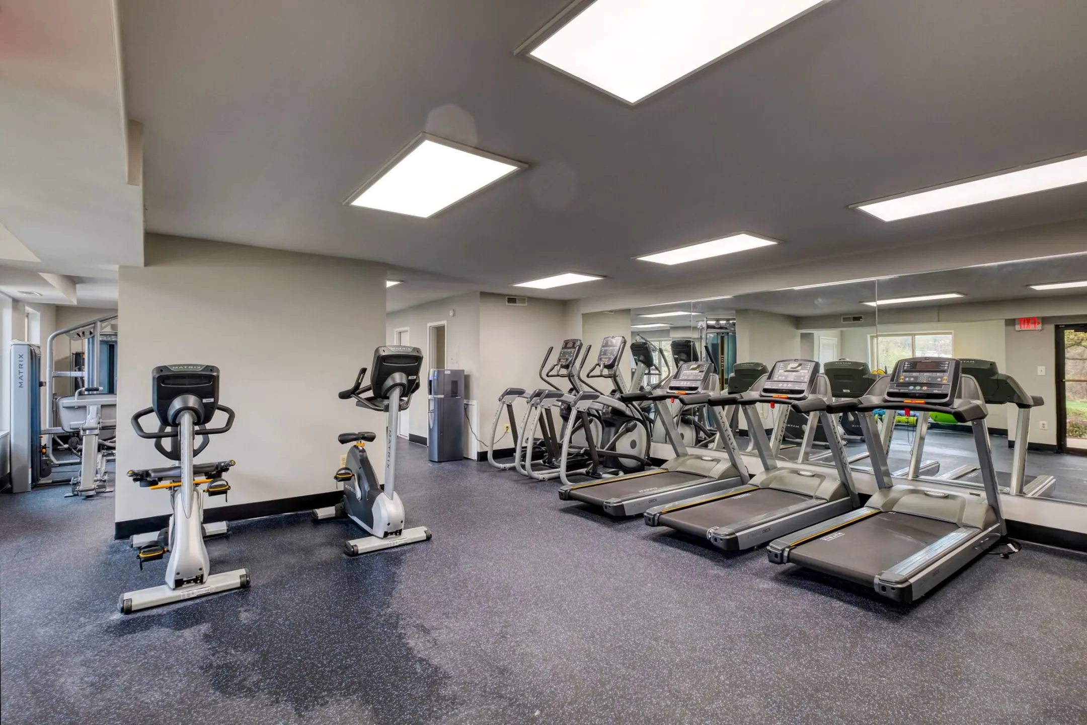 Fitness Weight Room - Oakton Park Apartments - Fairfax, VA