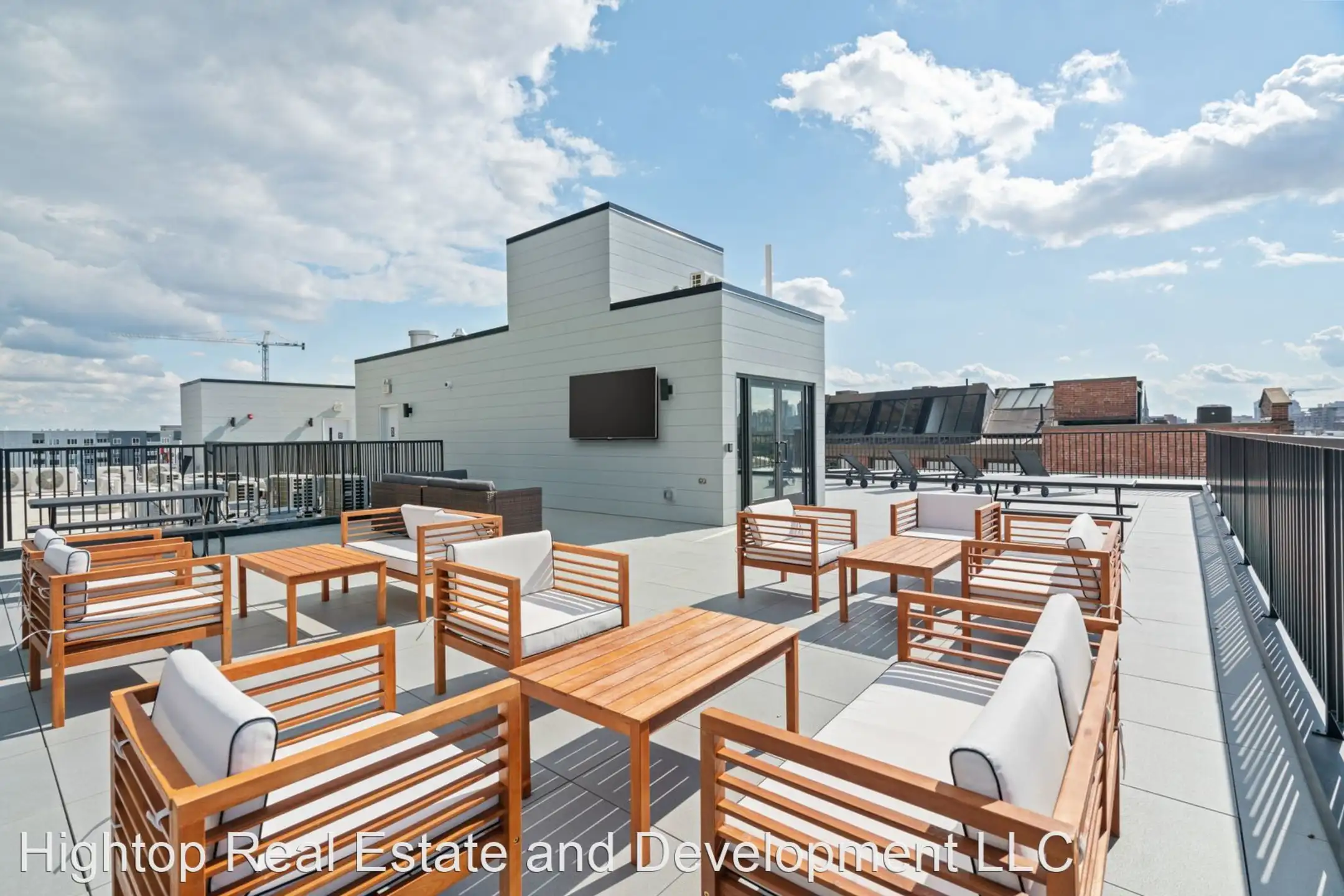 Patio / Deck - The Dally - Philadelphia, PA